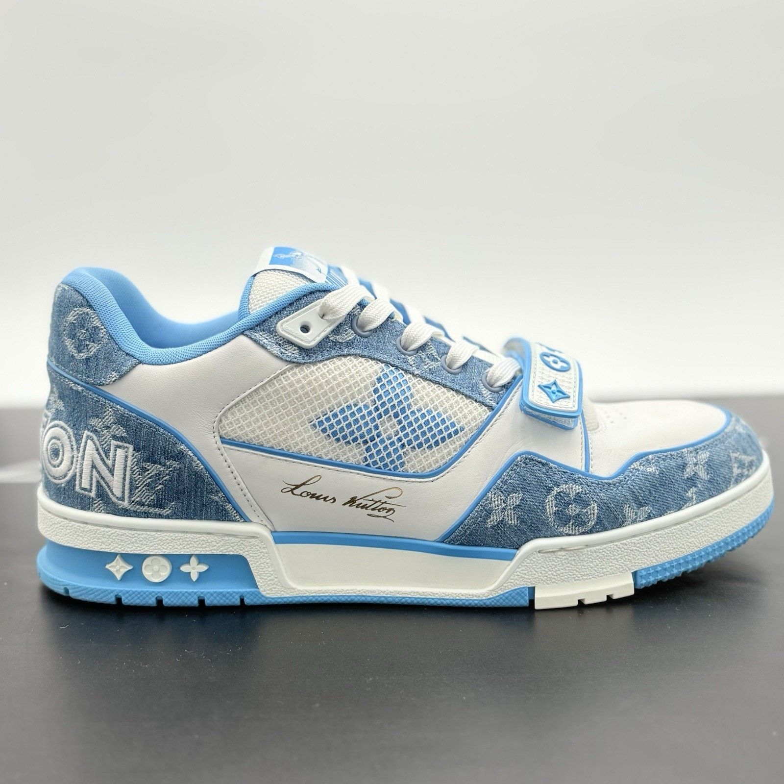 Louis Vuitton 11-11.5 US Louis Vuitton Strap Trainer ' Blue '| VERY CLEAN! Size US 11 / EU 44 - 2 Thumbnail