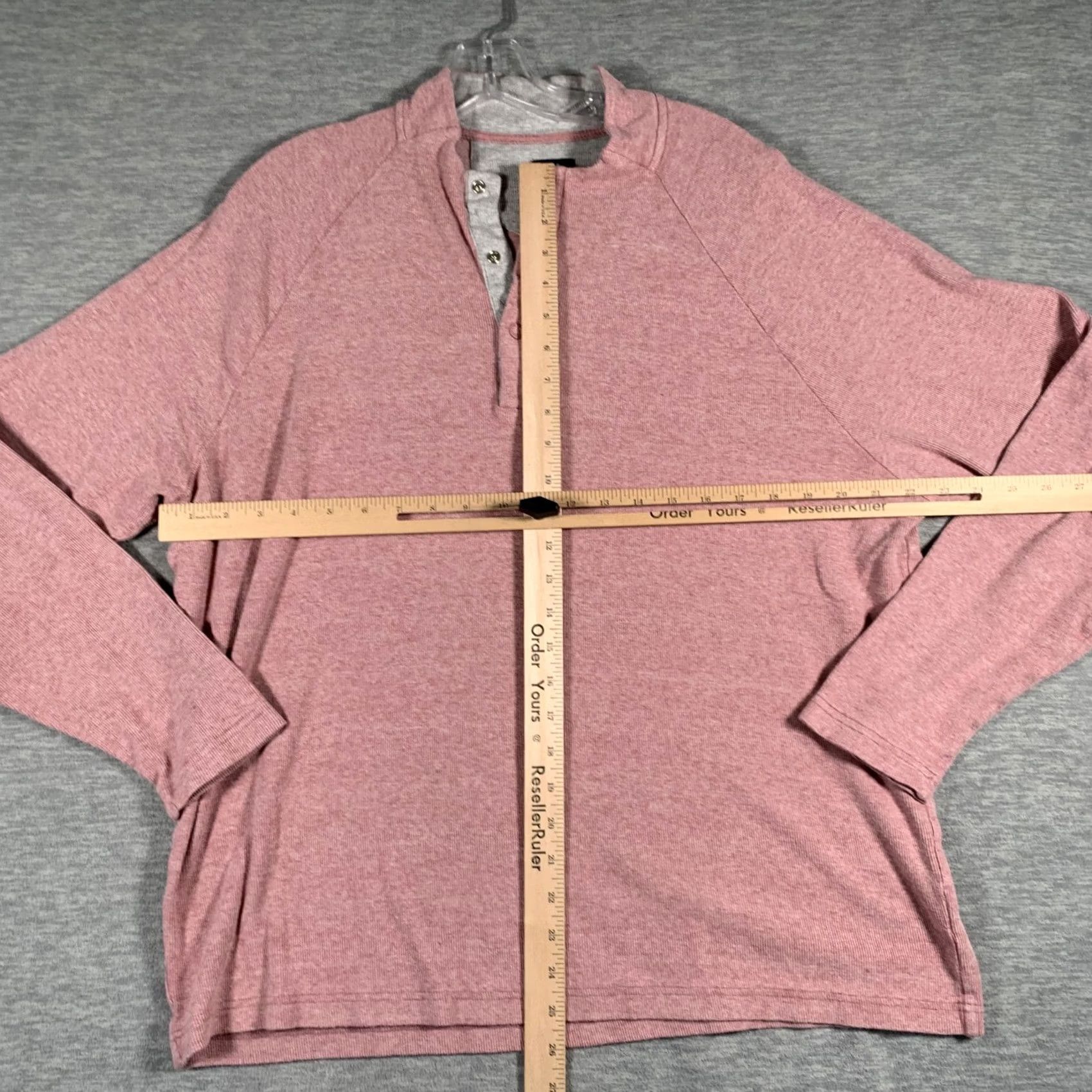johnnie-O johnnie-O Shirt Mens XL Pink Henley Long Sleeve Stretch Knit Pullover Casual Size US XL / EU 56 / 4 - 6 Thumbnail