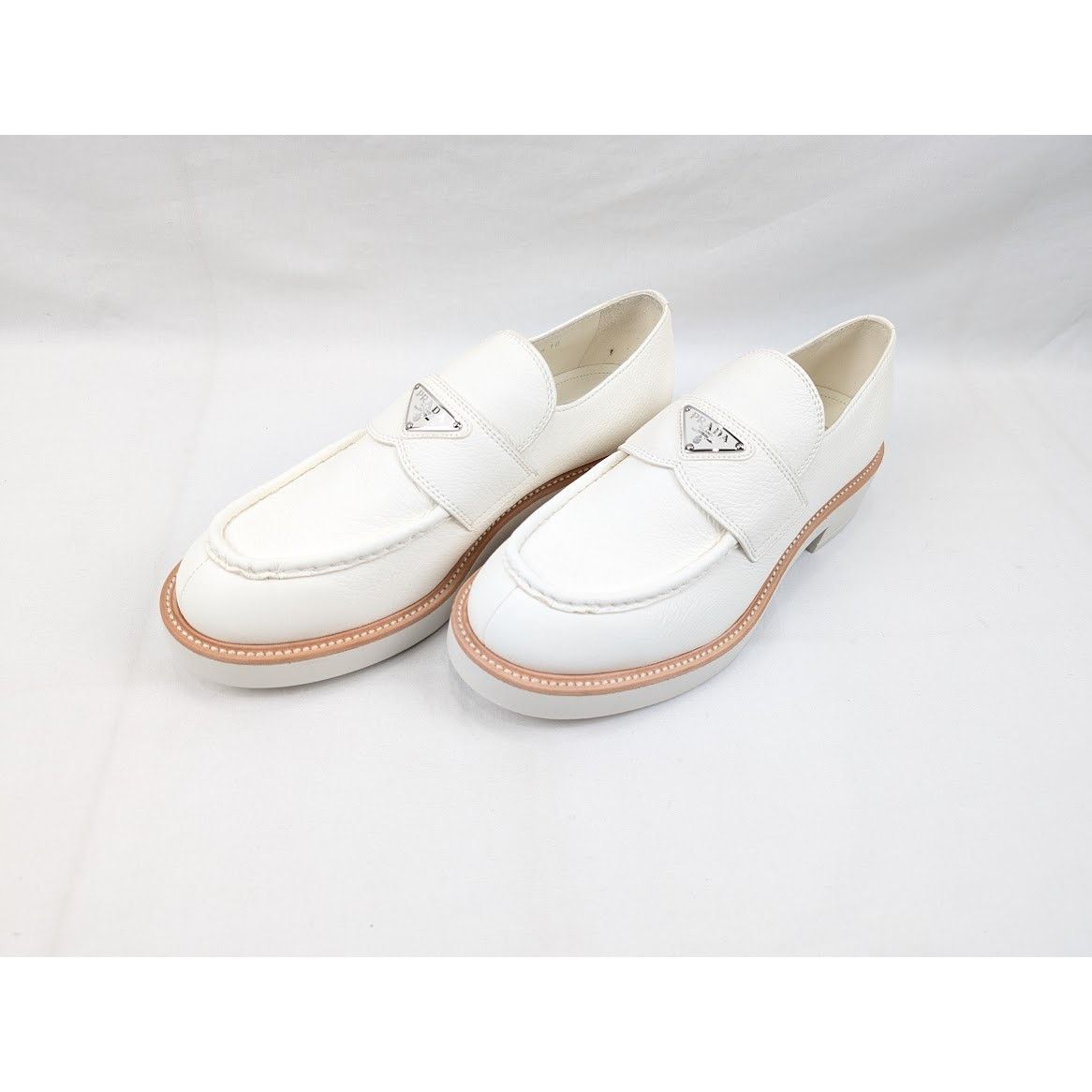 Prada o1rshd1 50mm triangle-logo leather loafers in white Size US 11 / EU 44 - 15 Thumbnail