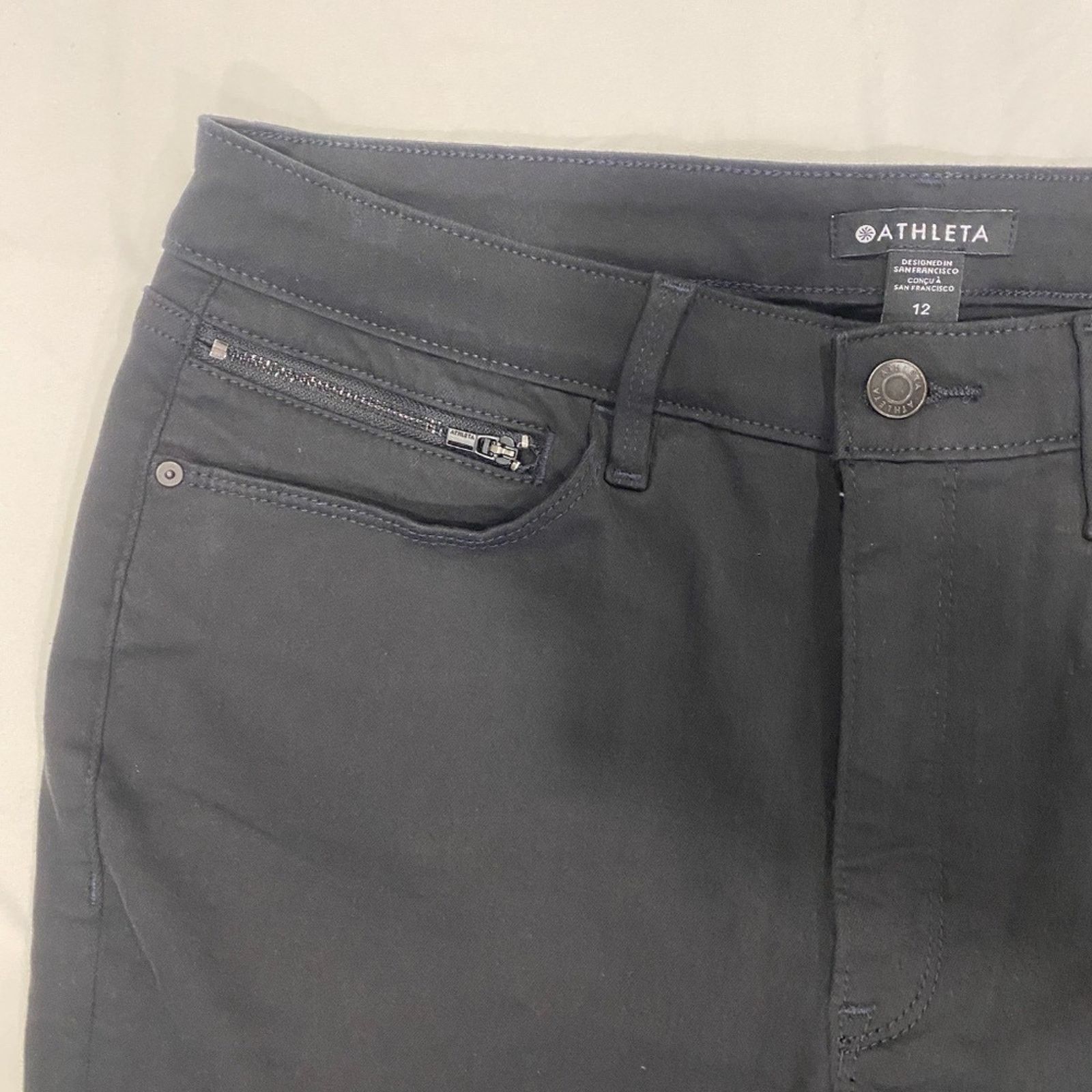 Athleta NWT Athleta Women's Flex Kick Flare Jeans - 12 Size 34" / US 12 / IT 48 - 6 Thumbnail