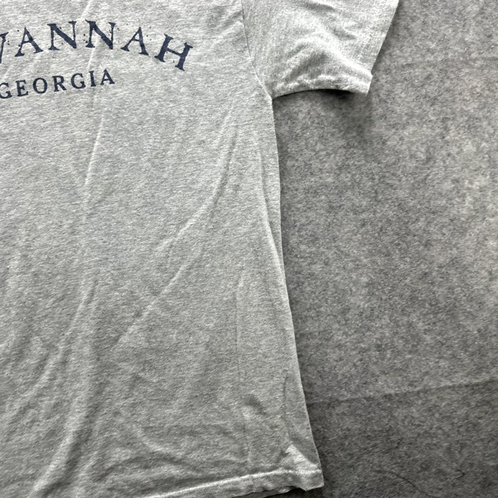 Fruit Of The Loom VINTAGE Fruit of the Loom Savannah Georgia Shirt Mens S Gray Graphic 90s Travel Souvenir Crew Neck Short Sleeve Size US S / EU 44-46 / 1 - 6 Thumbnail