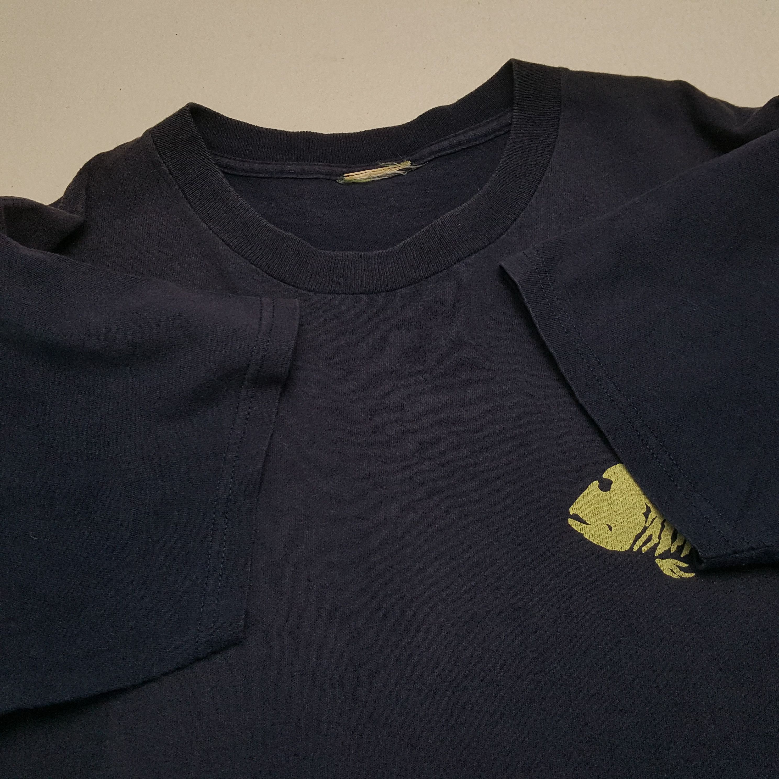 Vintage Vintage BRONZE AGE SURF Style Streetwear T-Shirts Size US L / EU 52-54 / 3 - 6 Thumbnail