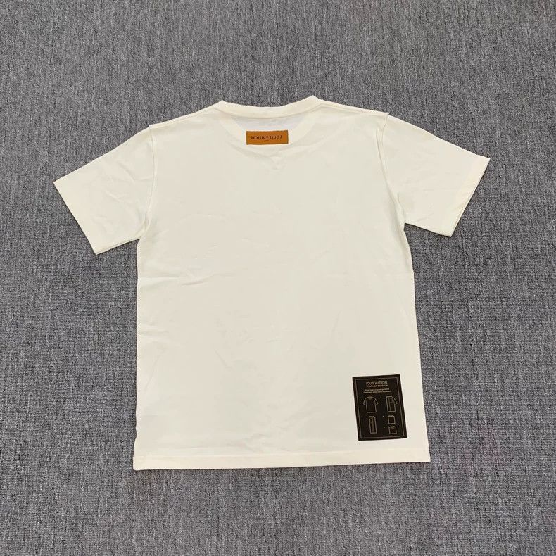 Louis Vuitton Louis Vuitton White manual bottom short sleeve Size US L / EU 52-54 / 3 - 3 Thumbnail