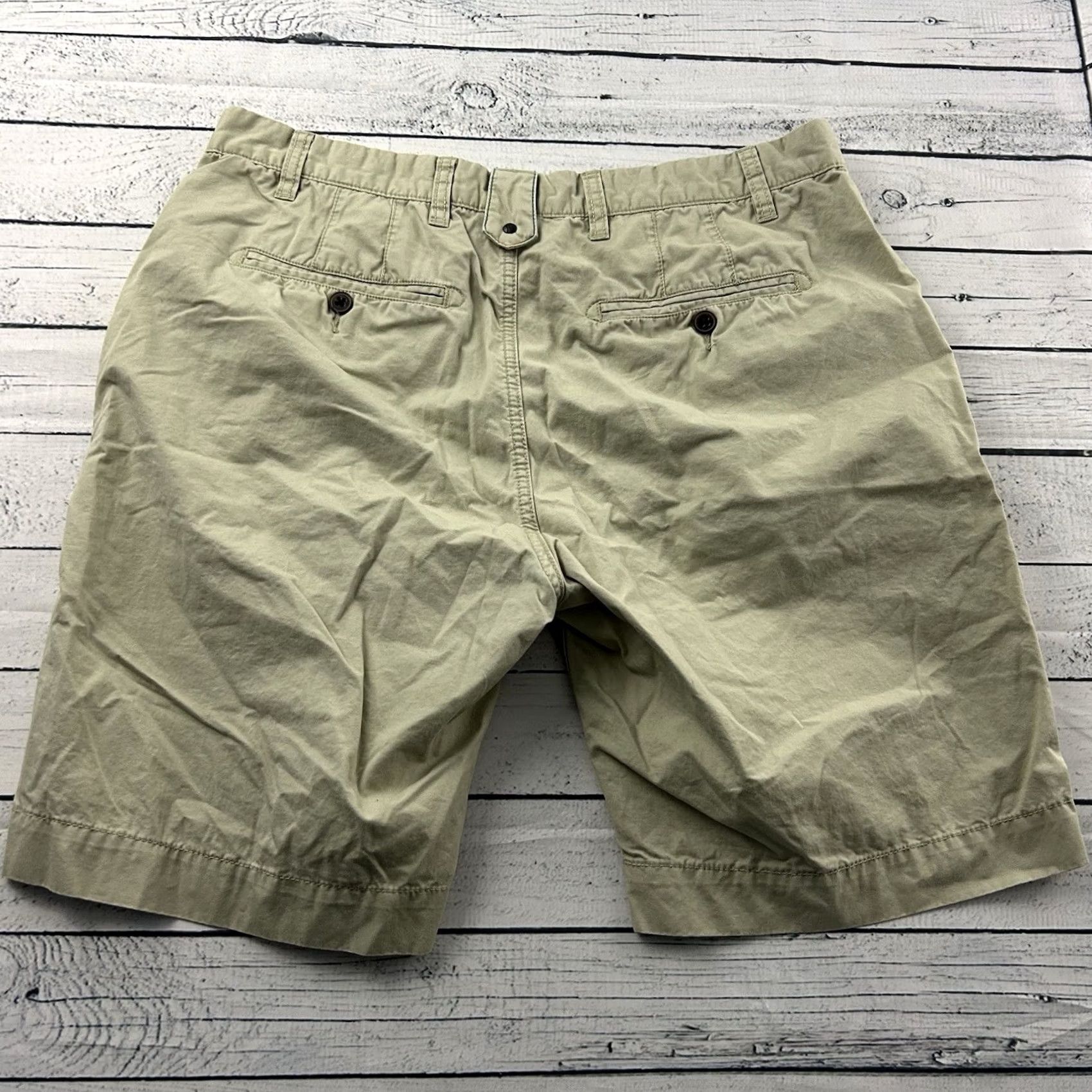 Robert Graham Robert Graham Classic Fit Flat Front Casual Shorts Men 36 Khaki Beige Chino Front Type Flat Front Casual Shorts Mens Beigh Beige 90s? Size US 36 / EU 52 - 6 Thumbnail