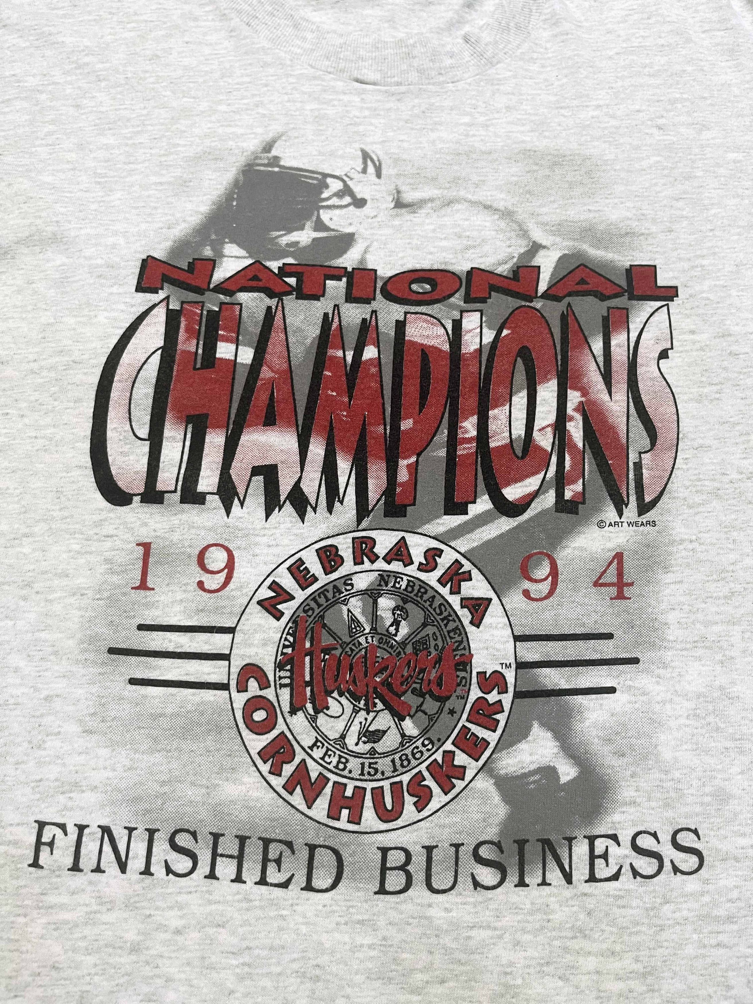 Fruit Of The Loom Vintage Fruit of the Loom NCAA Nebraska Cornhuskers T-Shirt Size US XL / EU 56 / 4 - 2 Thumbnail