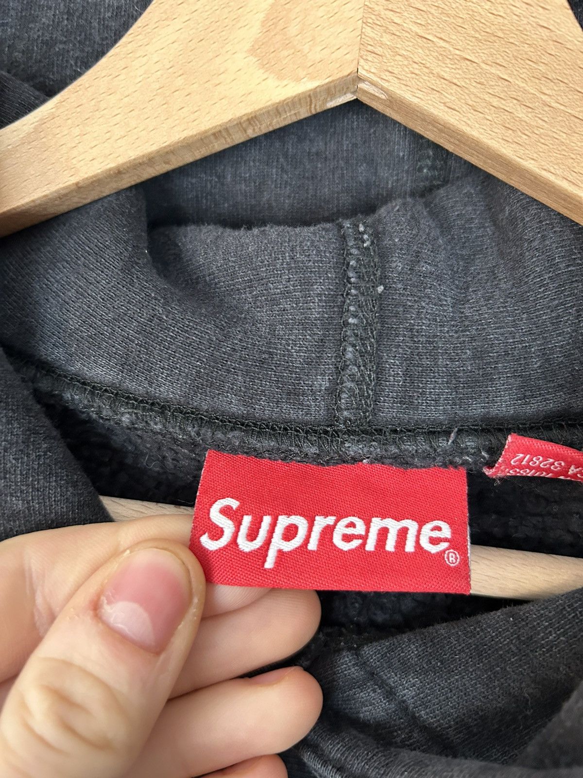 Supreme Supreme x Playboy 2017 Streetwear Skateboards Hype Rare Size US L / EU 52-54 / 3 - 6 Thumbnail