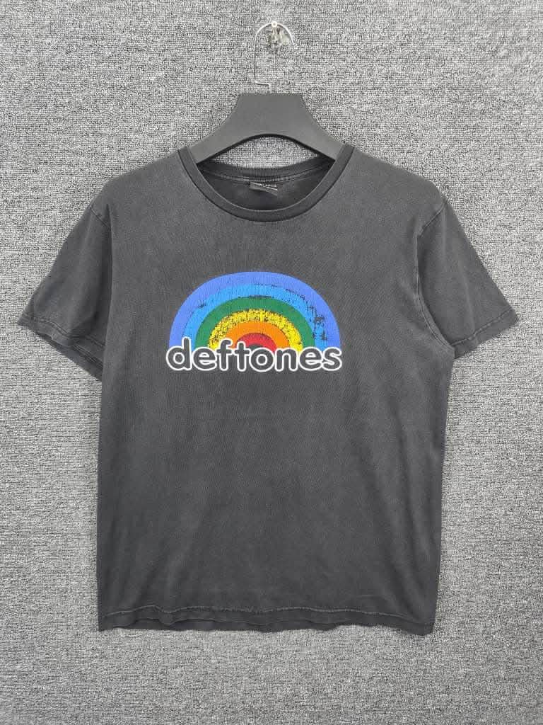 Band Tees Vintage Deftones Rainbow Band Tee Tshirt Size US L / EU 52-54 / 3 - 1 Thumbnail