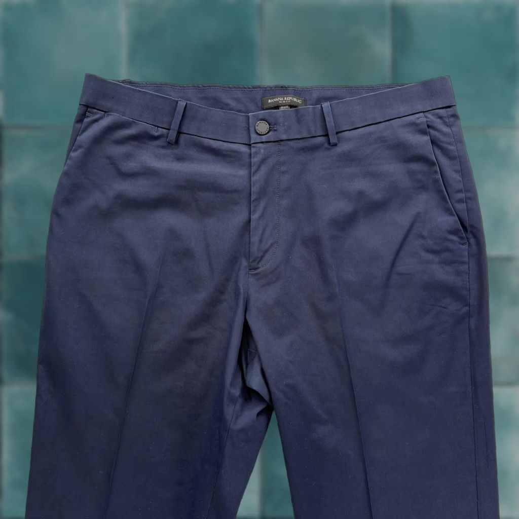 Banana Republic Banana Republic Pants Mens 36x28 Blue Core Temp Chino Slim Fit Stretch Casual Pants Size US 36 / EU 52 - 1 Thumbnail