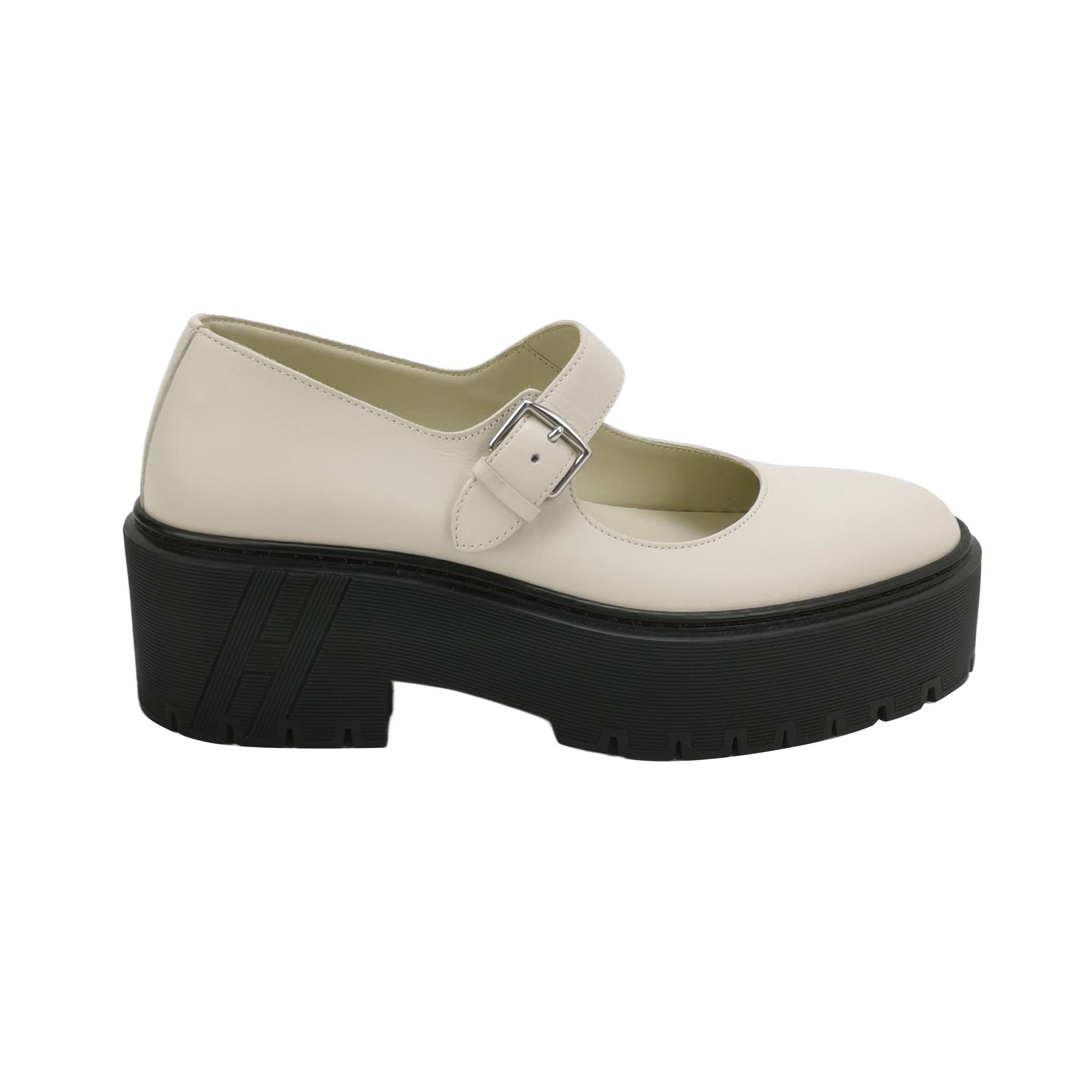 Hermes Hermes Women 8 Flats Size US 8 / IT 38 - 1 Thumbnail