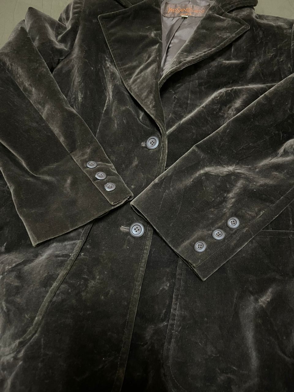 Vintage Vintage Yves Saint Laurent Dark Brown Velvet Blazaers Size US S / EU 44-46 / 1 - 5 Thumbnail