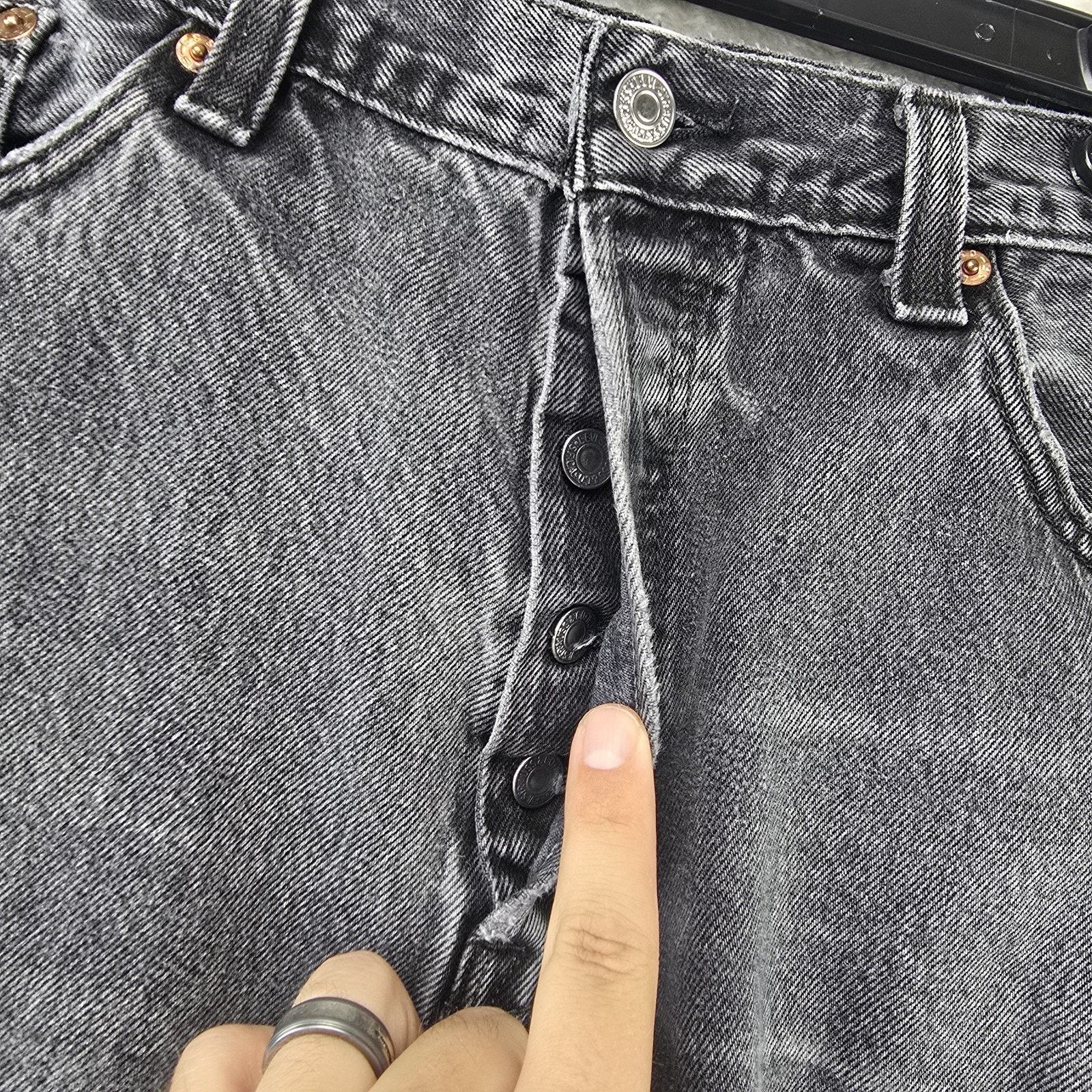 Levi's Levis 501 Jeans Mens 38x34 (Fits 34x30) Black Button Fly Y2K Size US 34 / EU 50 - 3 Thumbnail