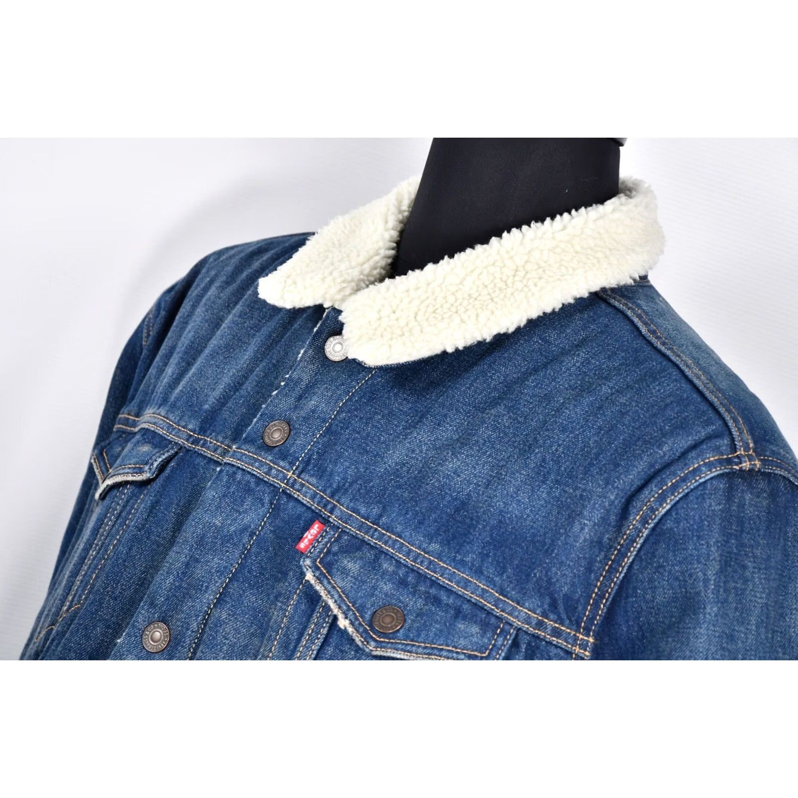Levi's LEVI'S Jacket Denim Trucker Sherpa Lined Blue 3XL Men’s Size 3XL Jacket Color Blue 3XL Mens Levi's Sherpa Denim Jacket Size US 39 - 4 Thumbnail