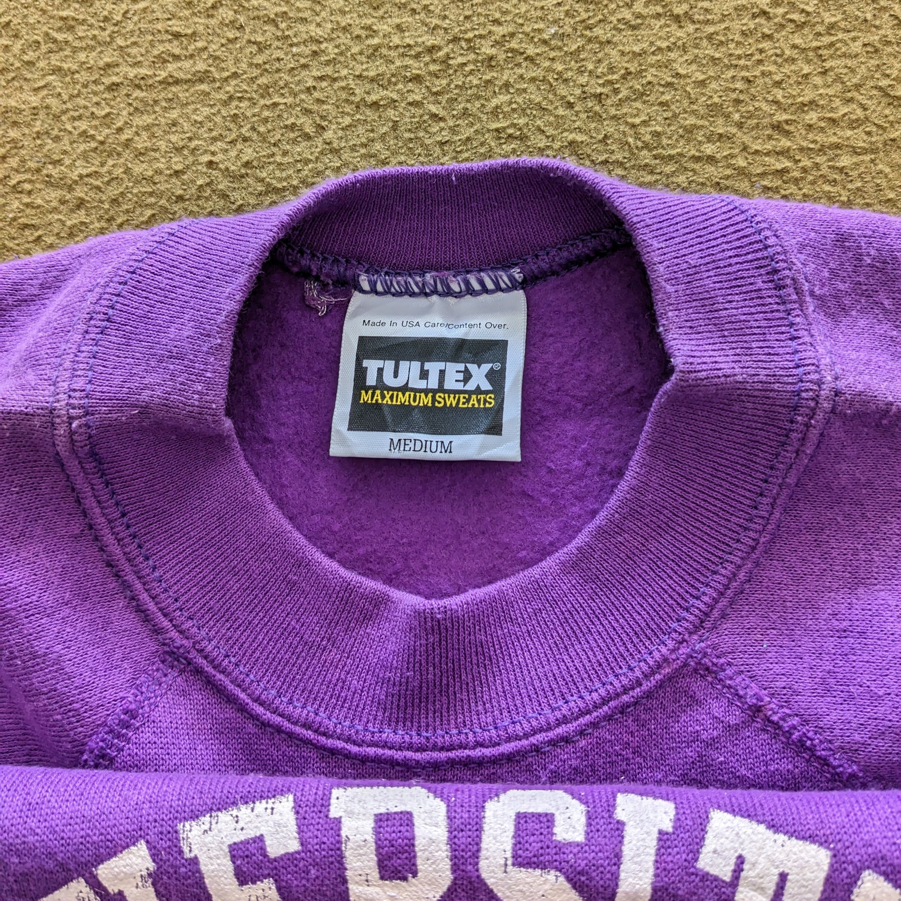 Vintage Vintage University Of Nobhill East And Wild West Sweatshirt Size US S / EU 44-46 / 1 - 7 Thumbnail