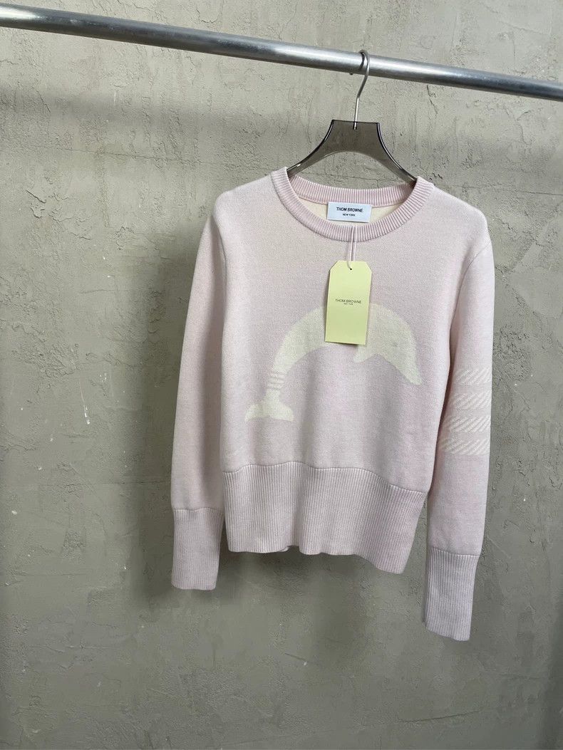 Thom Browne Thom Browne Light pink dolphin wool round neck sweater Size S / US 4 / IT 40 - 1 Thumbnail