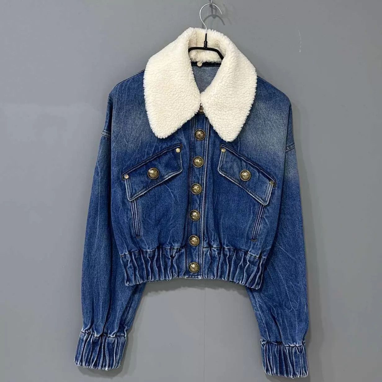 Balmain BALMAIN Shearling Collar Gold Button Denim Jkt 38 Size XS / US 0-2 / IT 36-38 - 1 Thumbnail