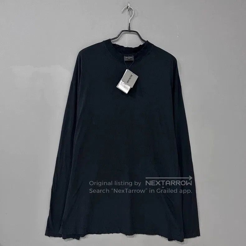 Balenciaga Balenciaga Logo Collar Long Sleeve Top. Size US L / EU 52-54 / 3 - 2 Thumbnail