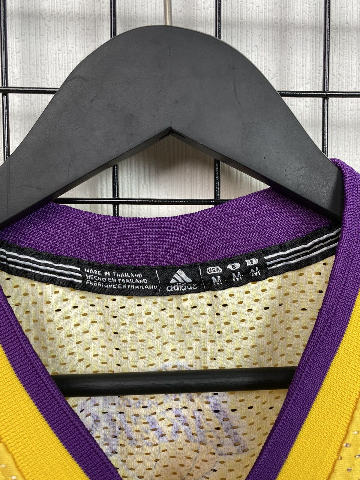 NBA Los Angeles Lakers #24 Kobe Bryant Jersey Yellow Men M Size US M / EU 48-50 / 2 - 8 Thumbnail