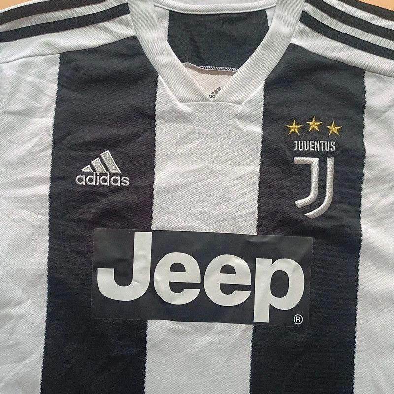 Adidas Juventus Ronaldo CR7 Jersey 2018-2019 Home Shirt Adidas L Size US L / EU 52-54 / 3 - 11 Thumbnail