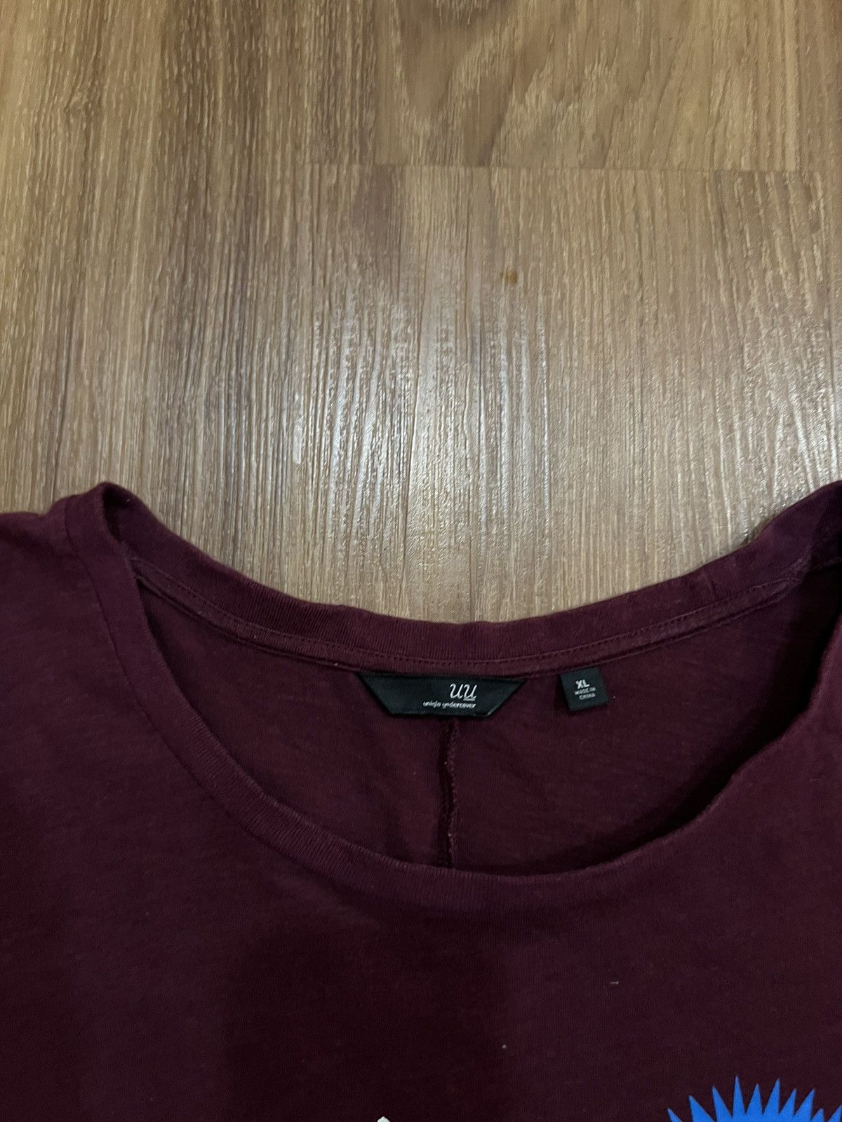 Japanese Brand × Undercover × Uniqlo UNDERCOVER X UNIQLO RARE VINTAGE Y2K TV NEU TEE Size US XL / EU 56 / 4 - 3 Thumbnail