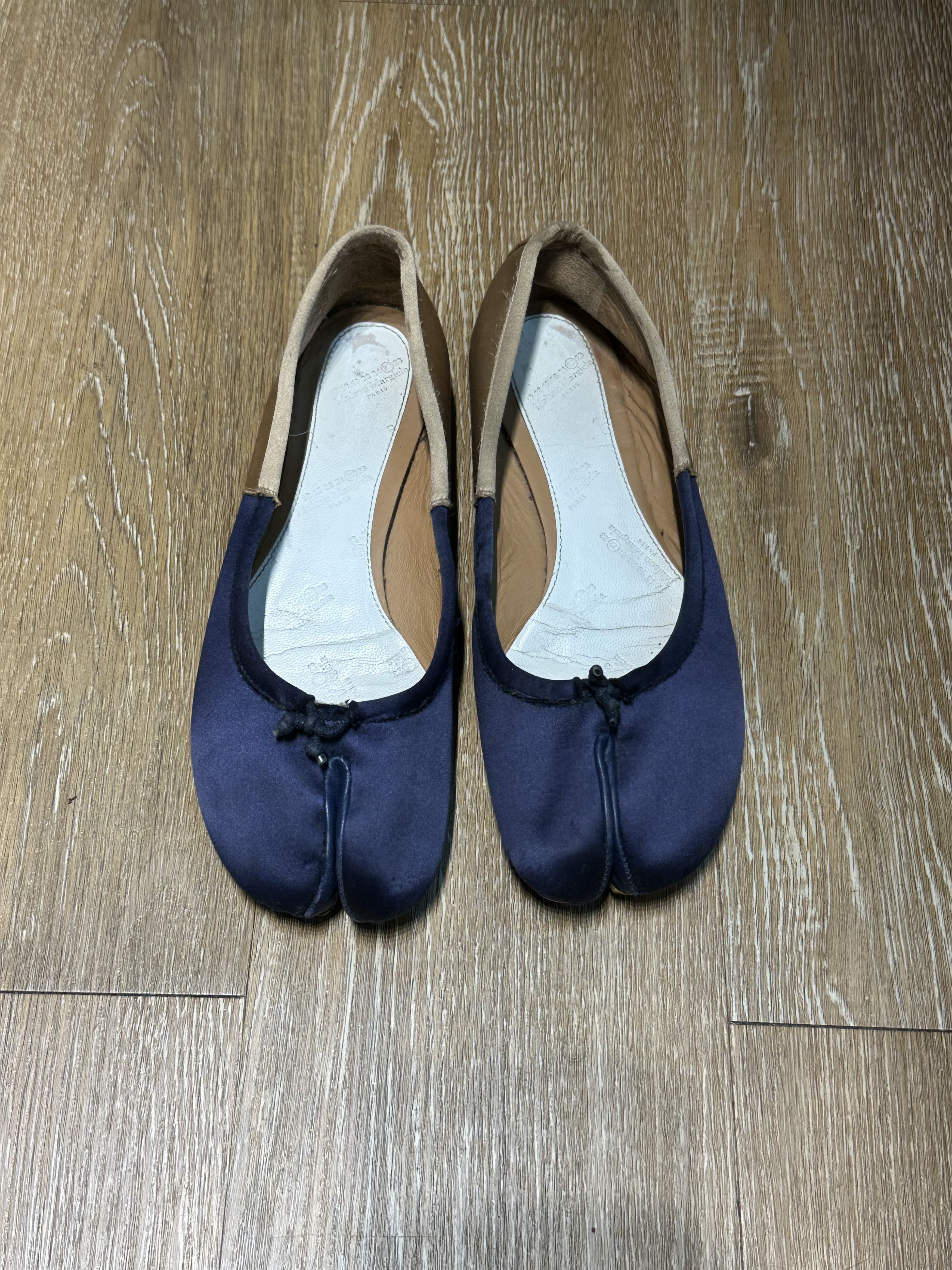 Maison Margiela Maison Margiela Tabi Ballerinas Blue/Gold Size US 7 / IT 37 - 12 Thumbnail