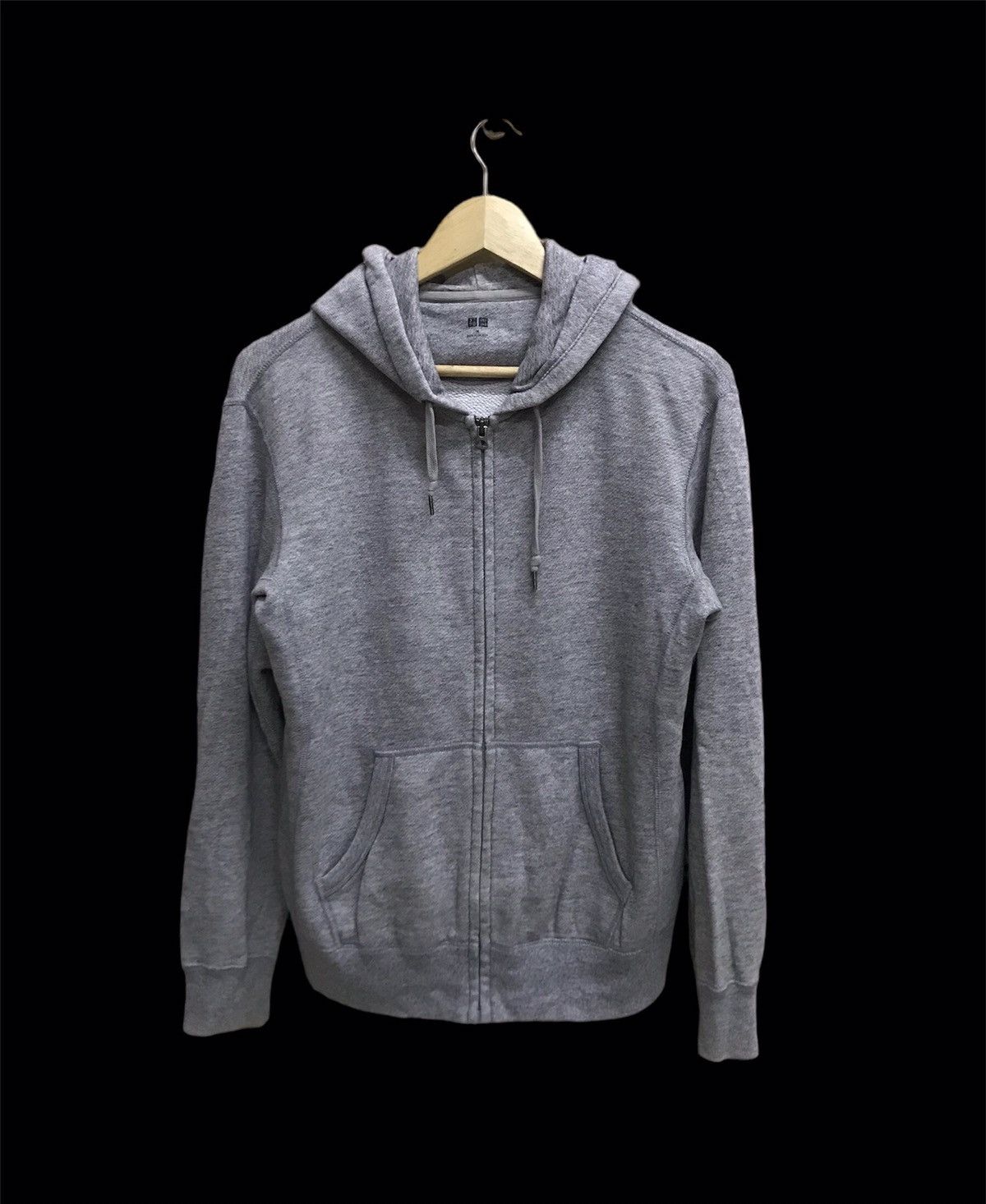 Japanese Brand UNIQLO ZIP UP PLAIN SWEATER HOODIE Size M / US 6-8 / IT 42-44 - 1 Thumbnail