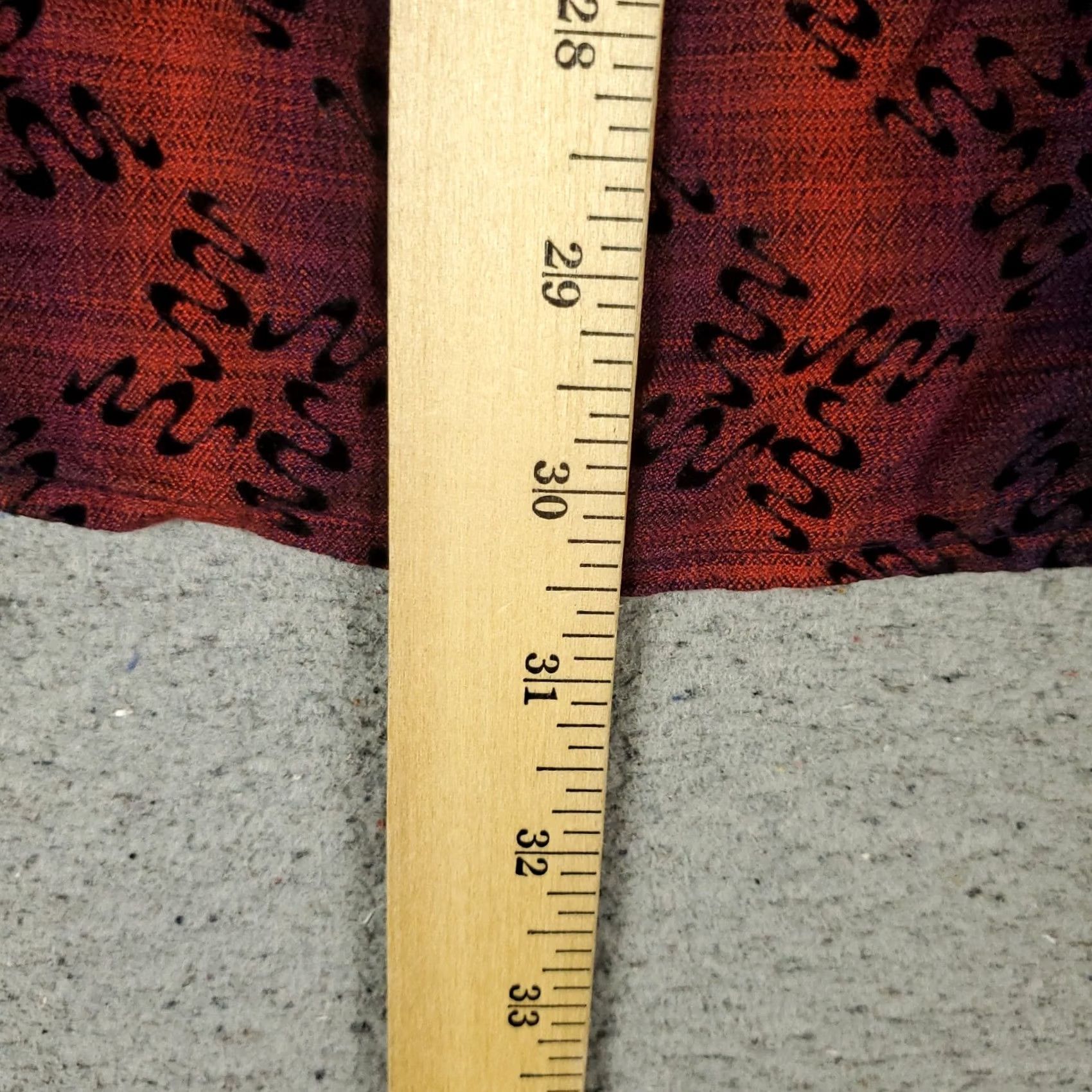 Vintage Jhane Barnes Shirt Mens XL Red Striped Button-Up Long Sleeve Geometric Classic Modern Preppy Button Front Casual Formal Workwear Red Mens XL Size US XL / EU 56 / 4 - 4 Thumbnail