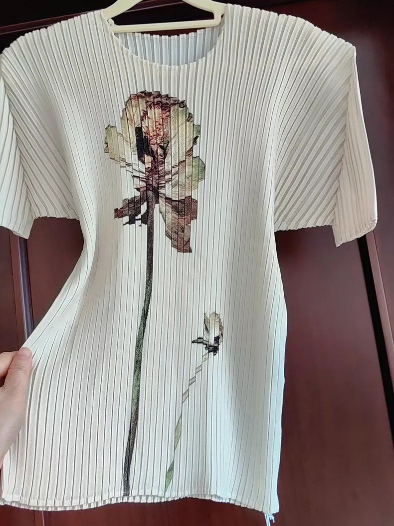 Issey Miyake Issey Miyake size:2 Beige short-sleeved top with a main li Size S / US 4 / IT 40 - 7 Thumbnail