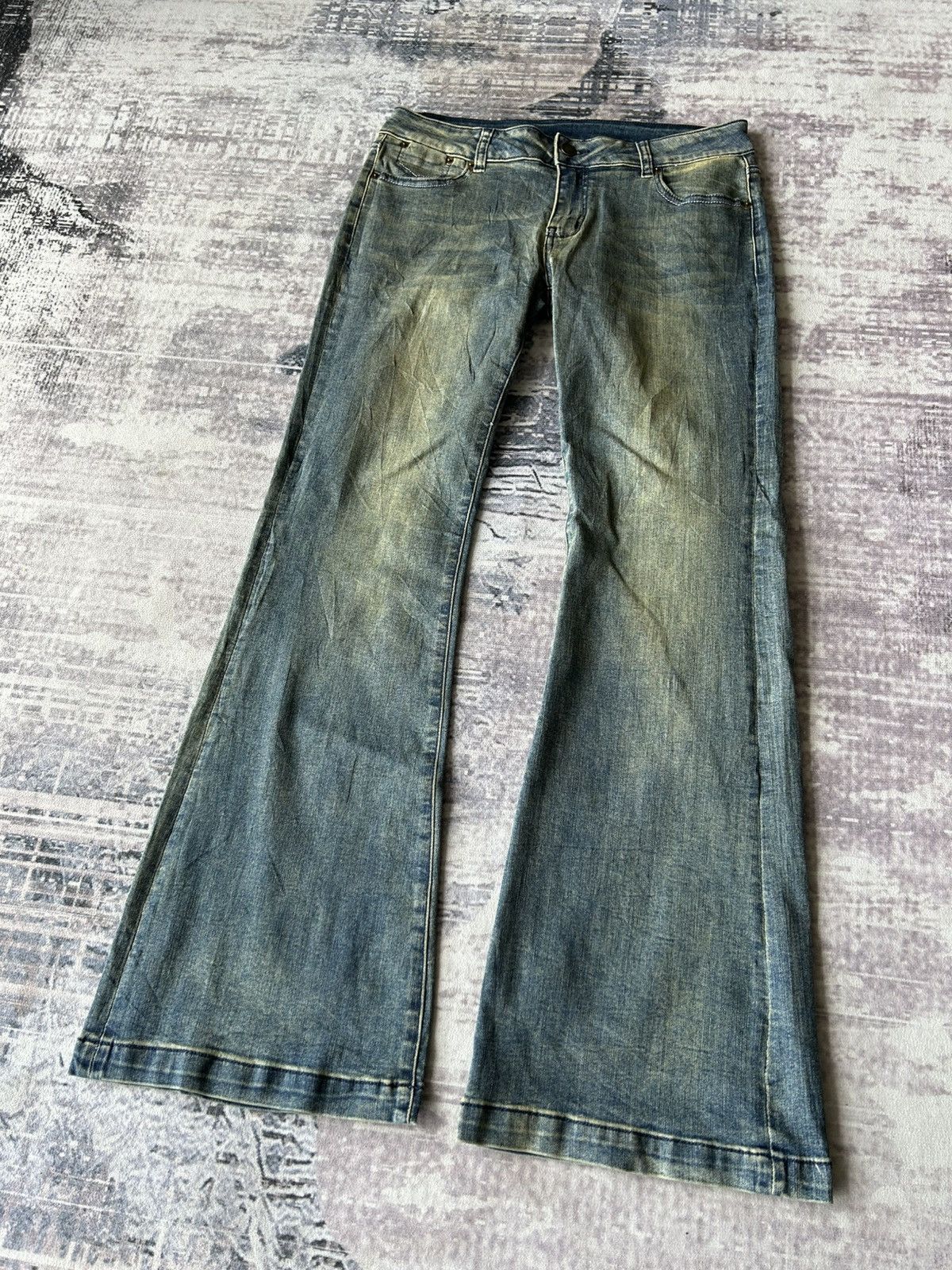 Tornado Mart Y2K Super Flared Amr Jeans Size US 31 - 2 Thumbnail