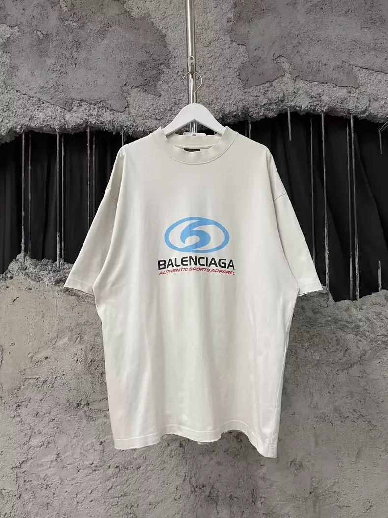 Balenciaga Balenciaga Short Sleeve T-Shirt Size Small-dmc Size US S / EU 44-46 / 1 - 1 Thumbnail