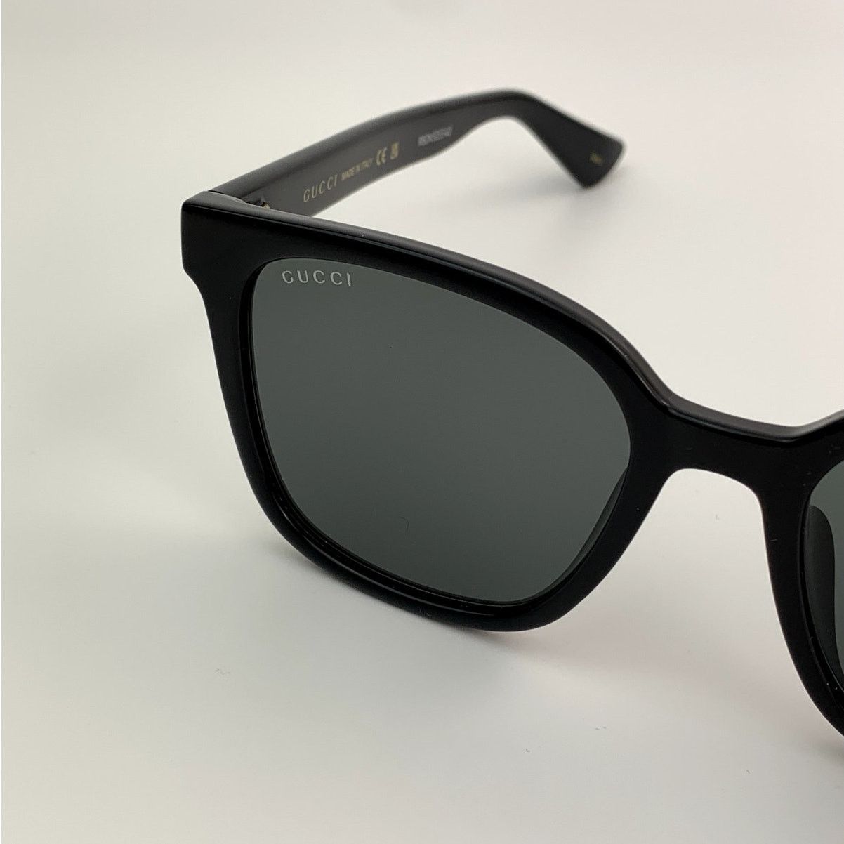 Gucci NEW Gucci GG1346SK 001 Black Smoke Authentic Size ONE SIZE - 3 Thumbnail