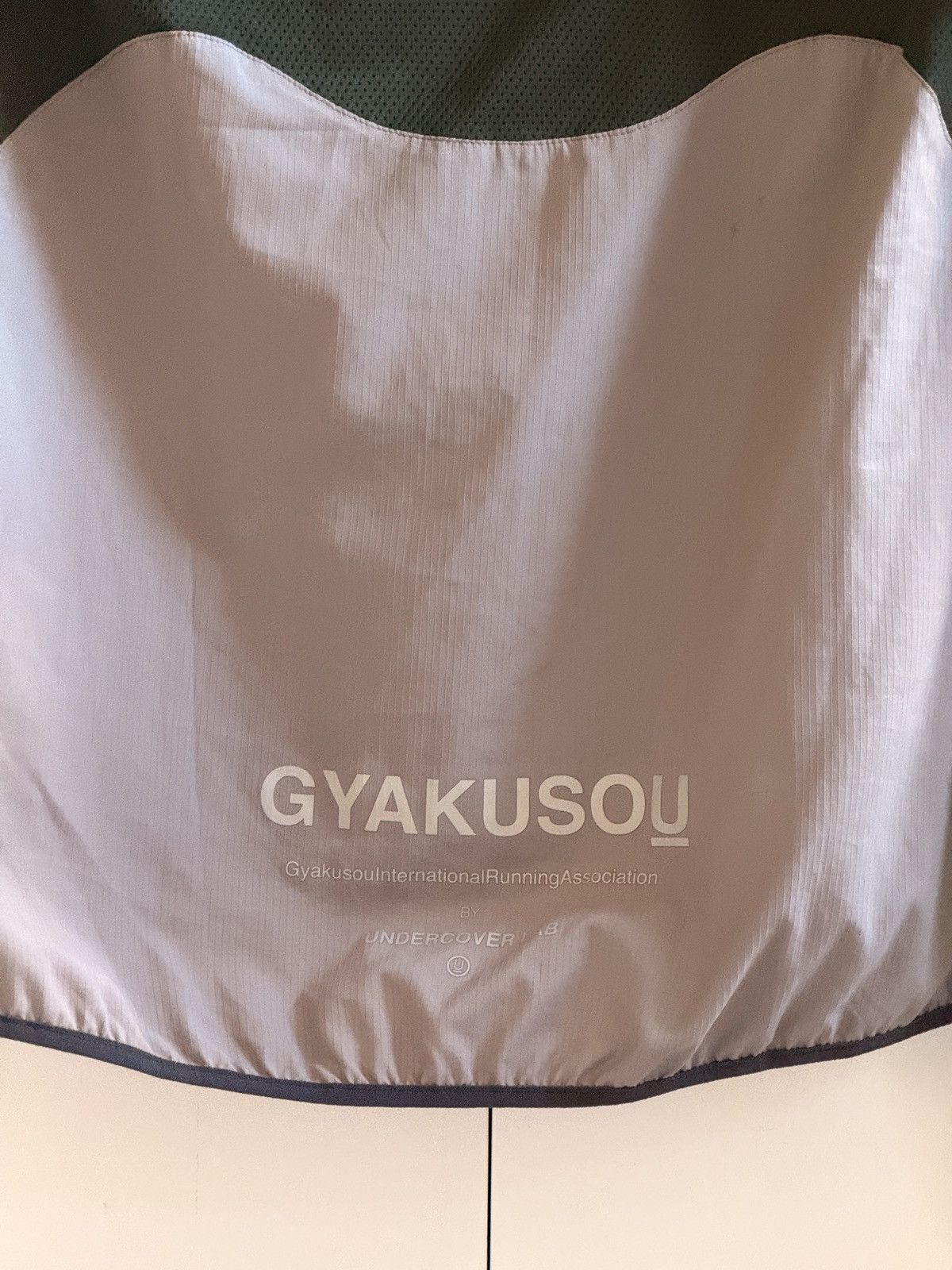 Gyakusou Nike Gyakusou RARE Vintage Running Jacket Size US XL / EU 56 / 4 - 8 Thumbnail