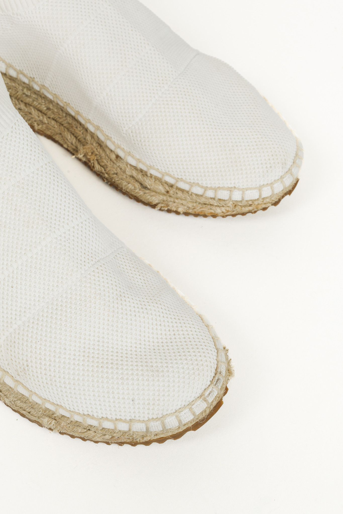 Alexander Wang Alexander Wang White Espadrille Sneakers Size US 7.5 / IT 37.5 - 6 Thumbnail
