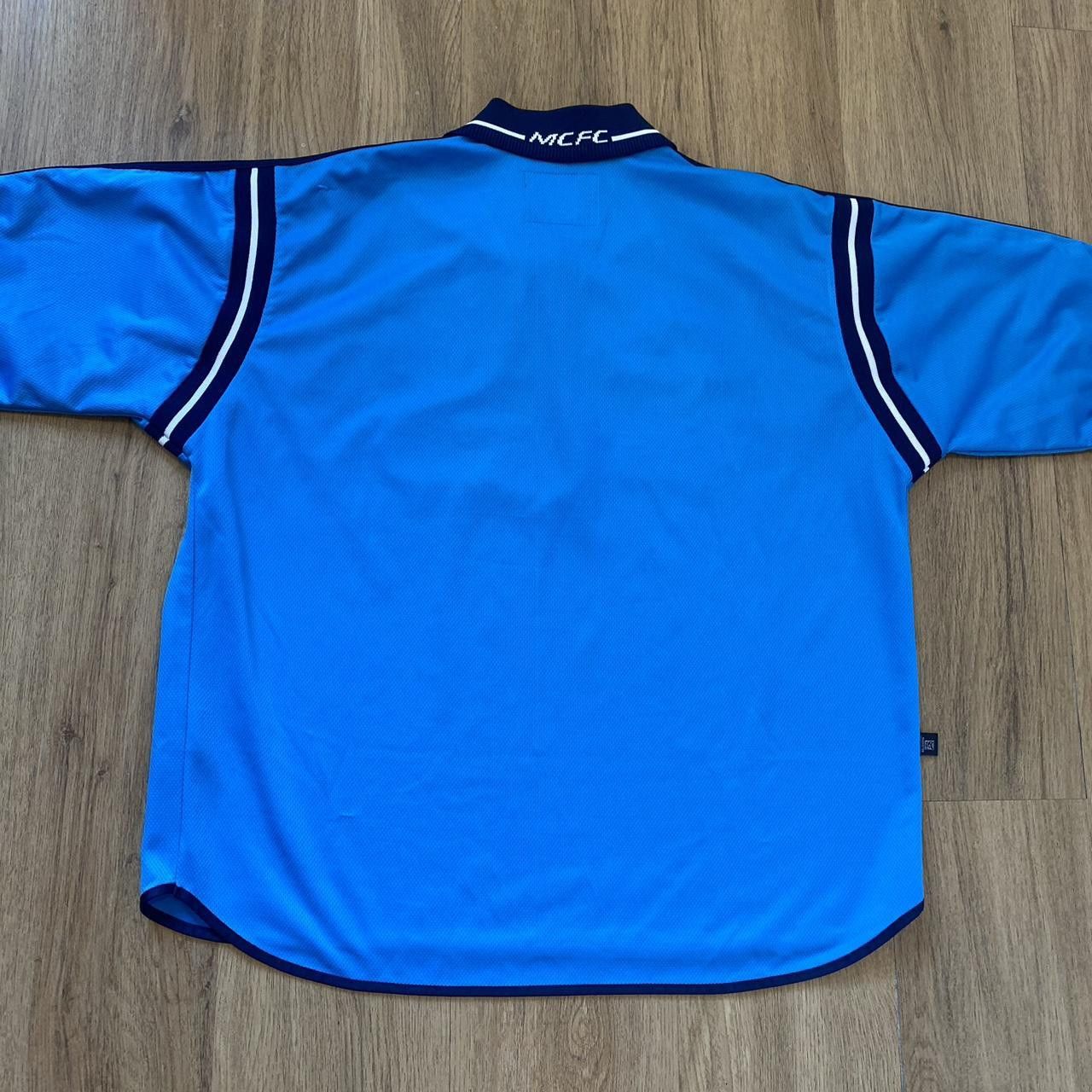 Le Coq Sportif 2000-01 Manchester City LE Coq Sportif Home Football Premier Size US S / EU 44-46 / 1 - 2 Thumbnail