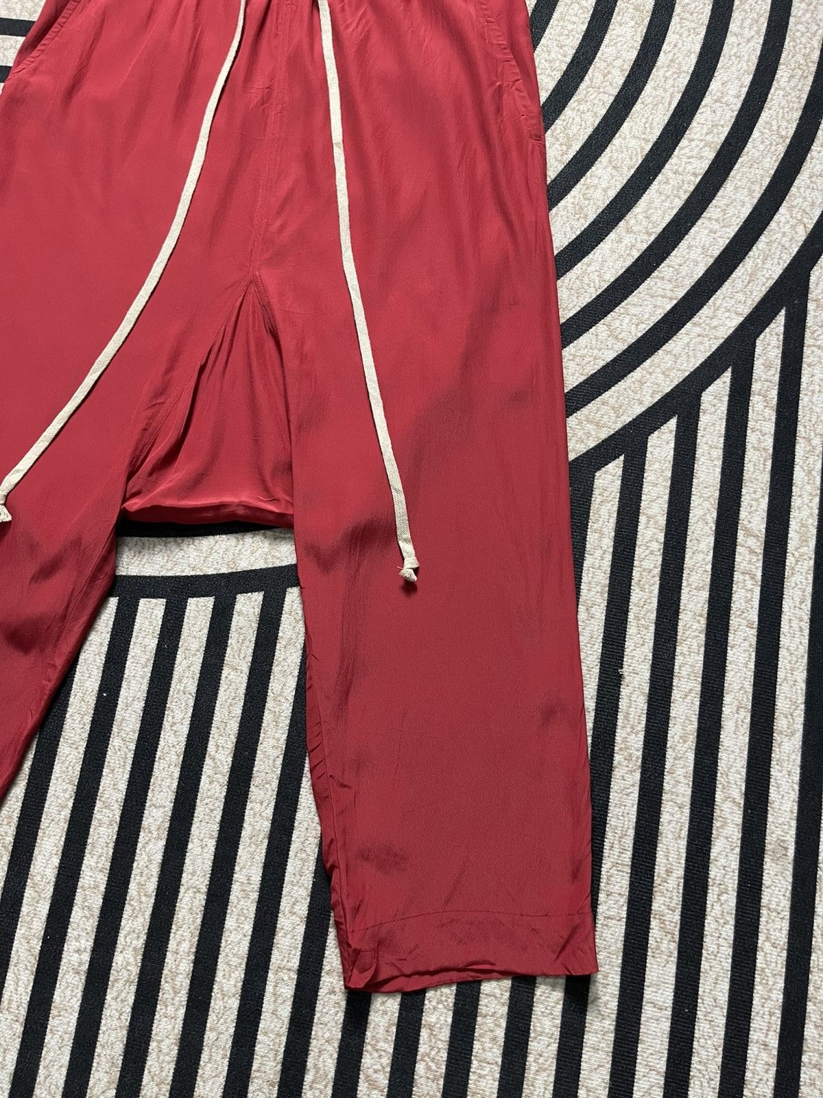 Rick Owens S/S 17 RICK OWENS WALRUS NYLON PANT RARE COLOUR Size US 30 / EU 46 - 5 Thumbnail