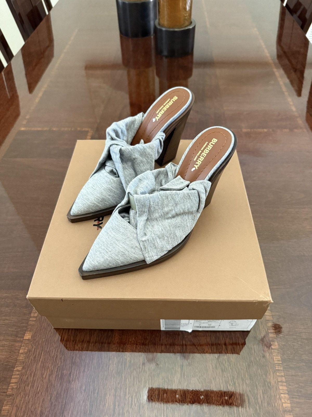 Burberry Burberry Heels Size US 8 / IT 38 - 1 Thumbnail