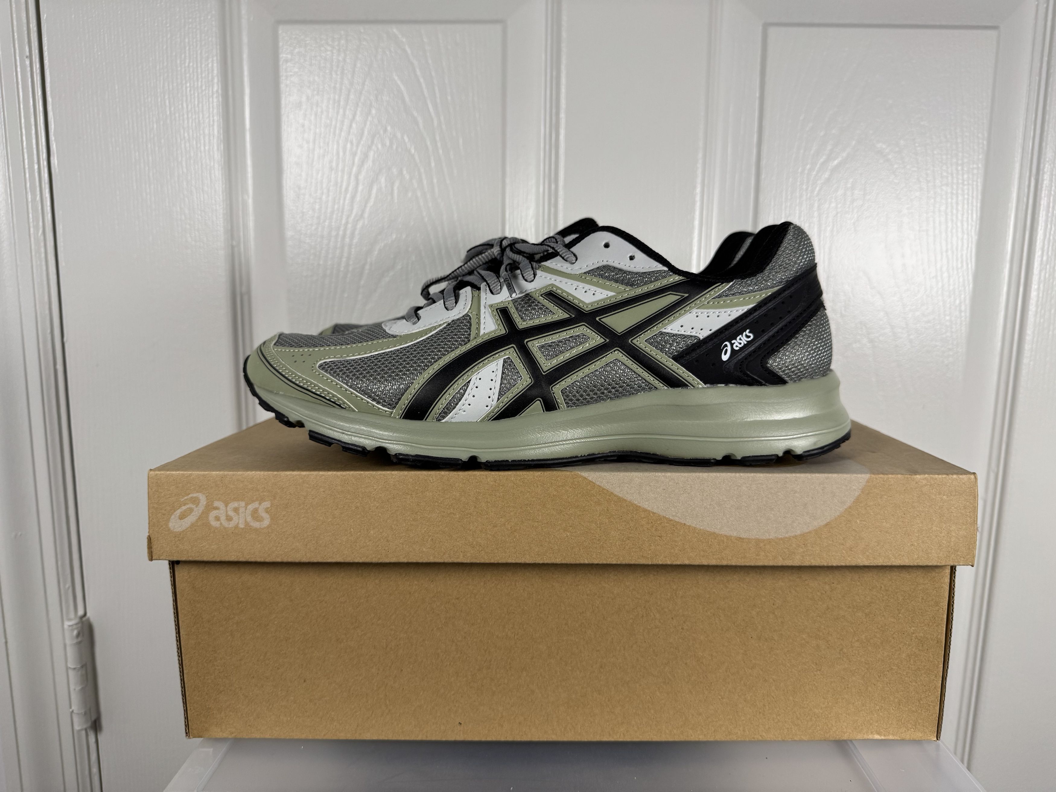 Asics JOG 100S Korea Exclusive 10 WIDE Size US 10 / EU 43 - 2 Thumbnail