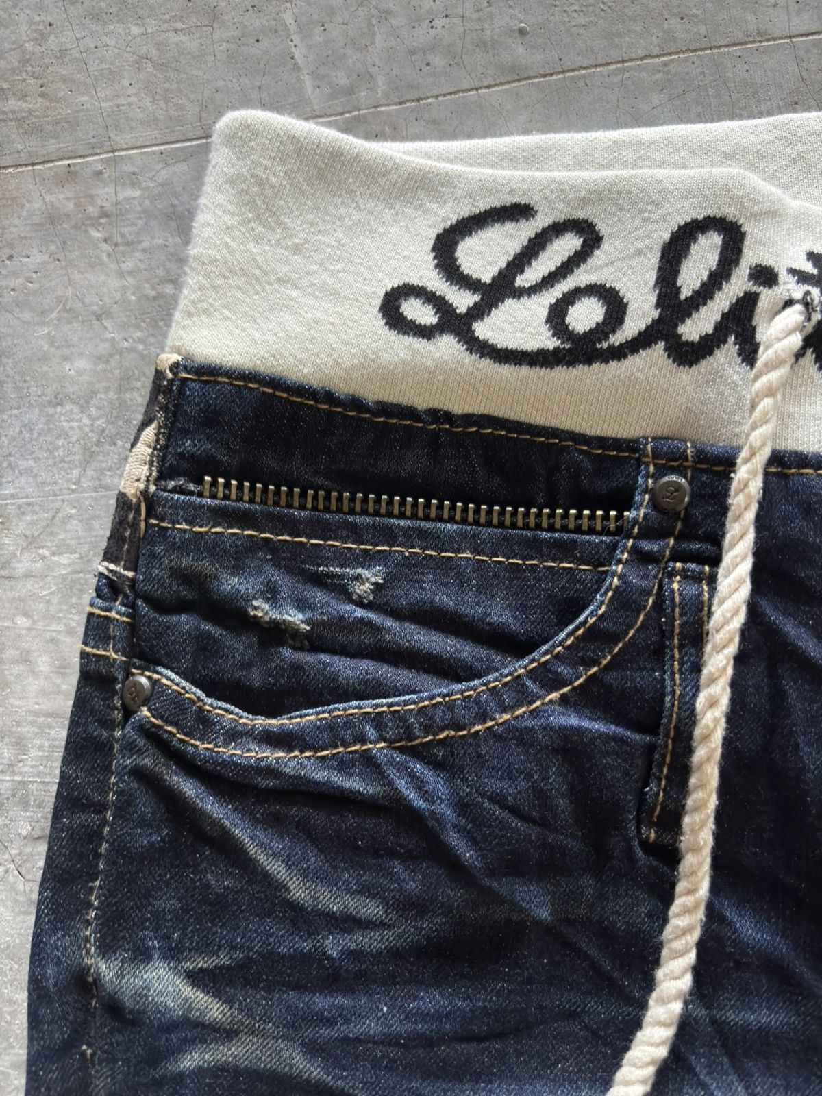 Japanese Brand LOLITA CONCERT CLUB elastic waist distressed yoshitomo nara Size US 29 - 6 Thumbnail