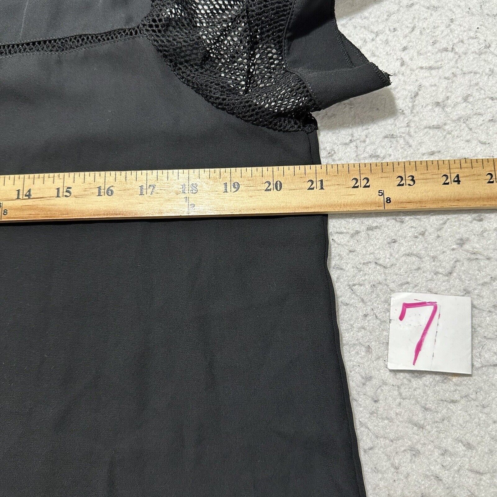 Other Pleione Large Lightweight T Shirt Blouse Mesh Sleeves Black Size L / US 10 / IT 46 - 8 Thumbnail
