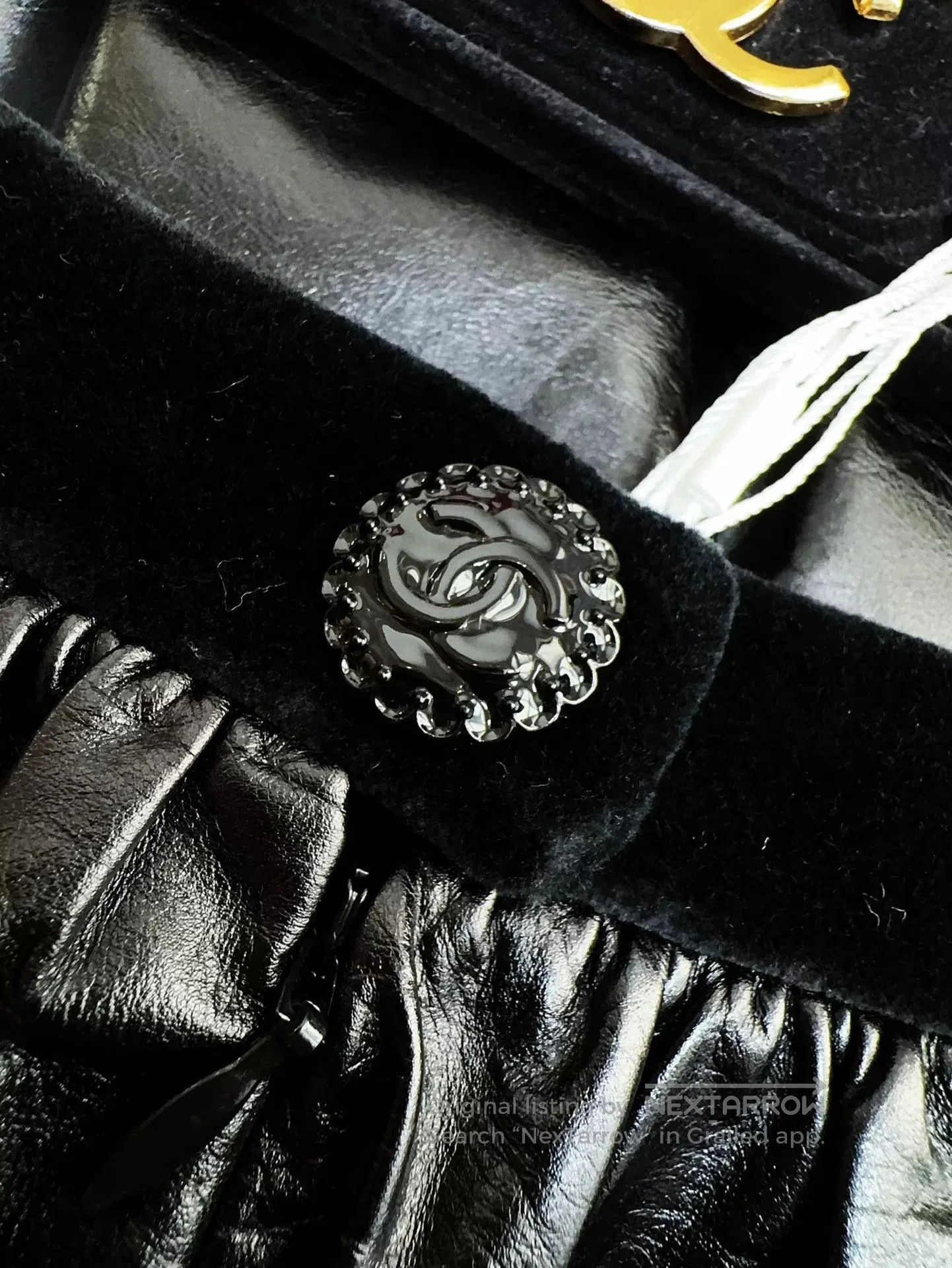 Chanel Chanel Black Leather Flare Skirt 22b. Size US 36 / EU 52 - 4 Thumbnail