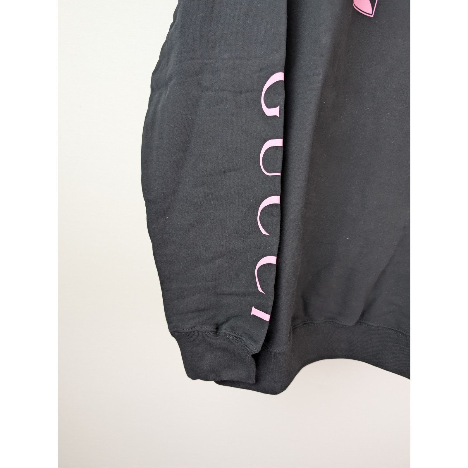 Gucci o1rshd1 Printed Logo Cotton Sweatshirt in Black / Light Pink Size US L / EU 52-54 / 3 - 7 Thumbnail