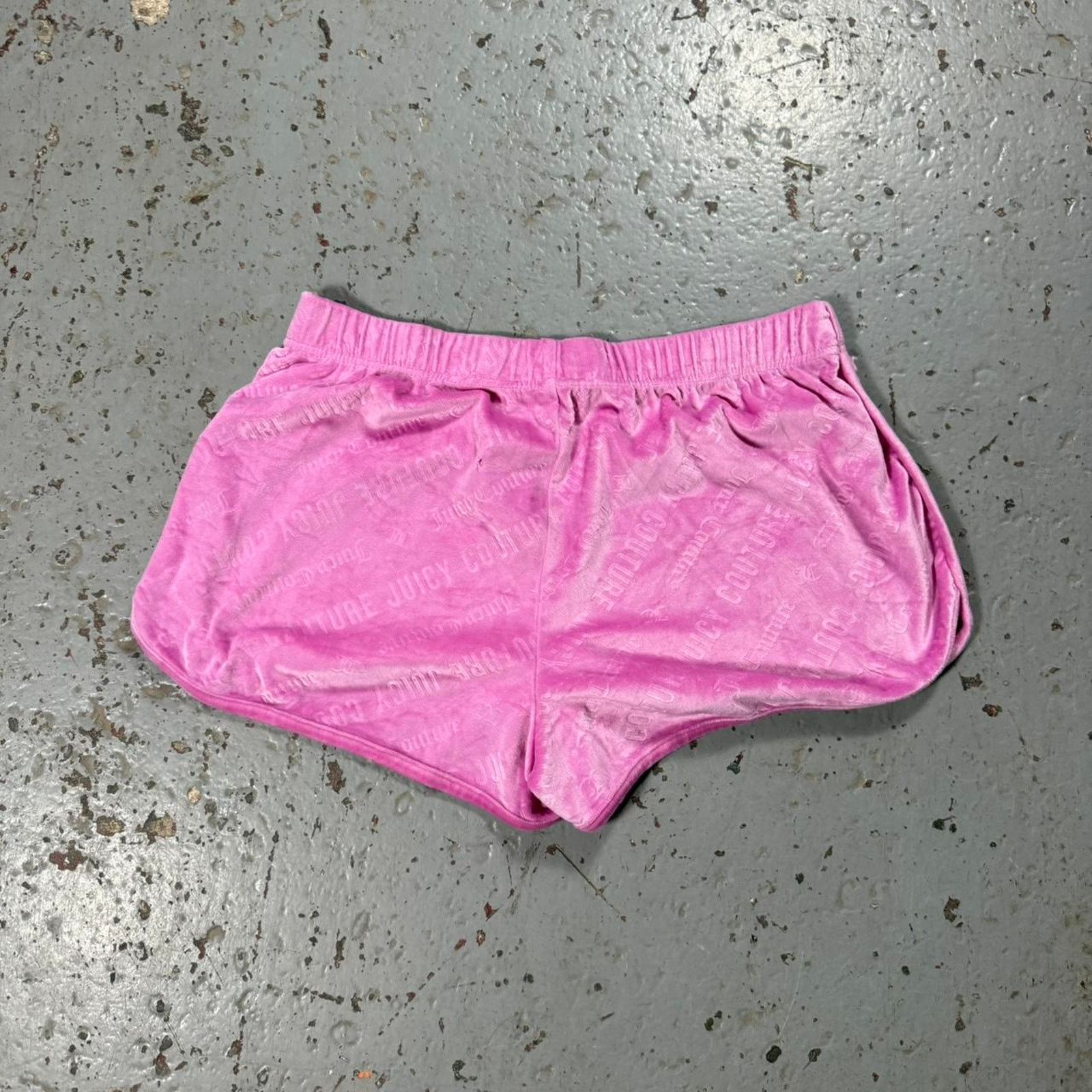 Juicy Couture Pink velvet juicy couture shorts Size 30" / US 8 / IT 44 - 3 Thumbnail