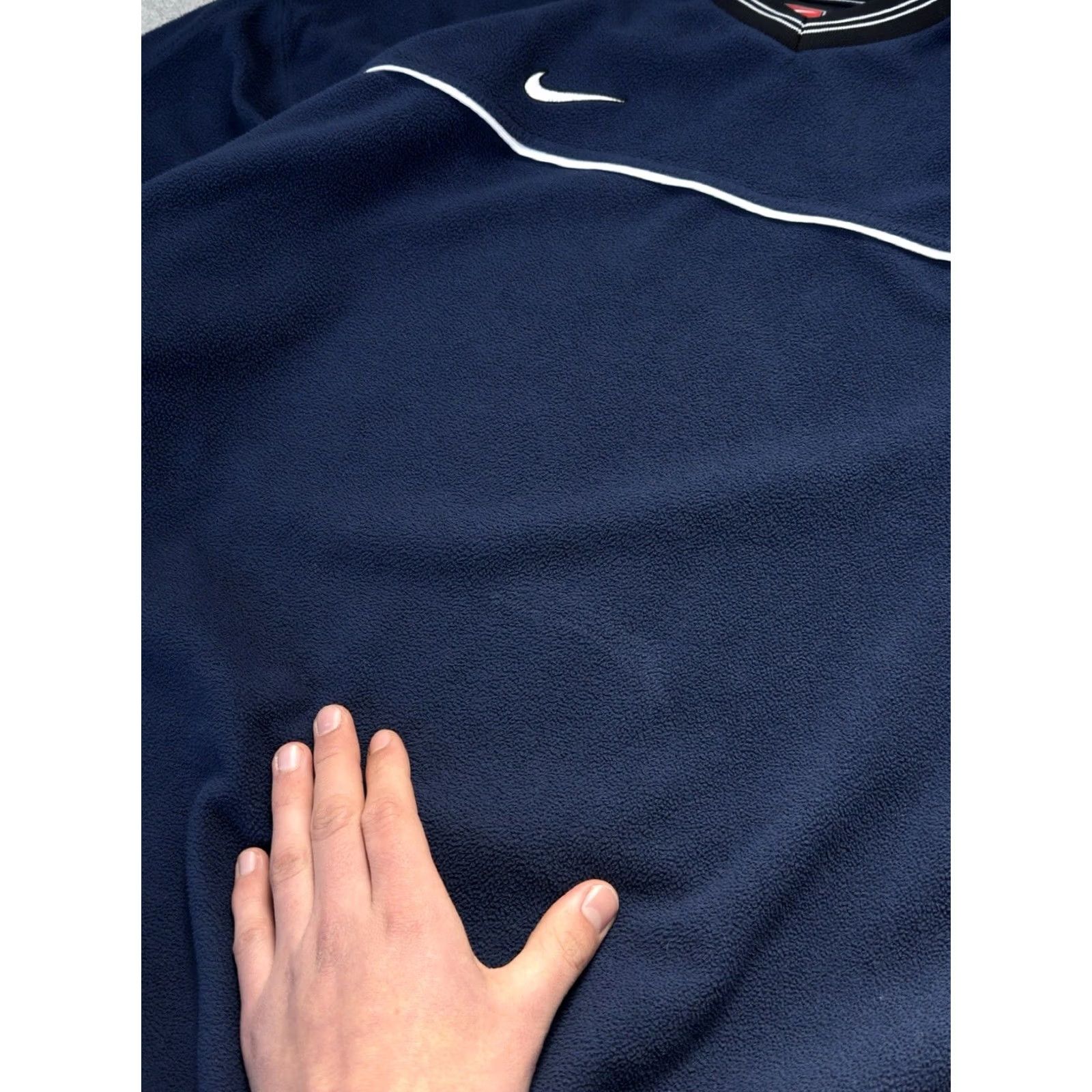 Nike Vintage Nike Sweatshirt Boxy Fit Fleece Blue L Men Sleeved Pullover 80s 90s Casual Sports USA City Hype Logo Sweatshirt Size US L / EU 52-54 / 3 - 4 Thumbnail