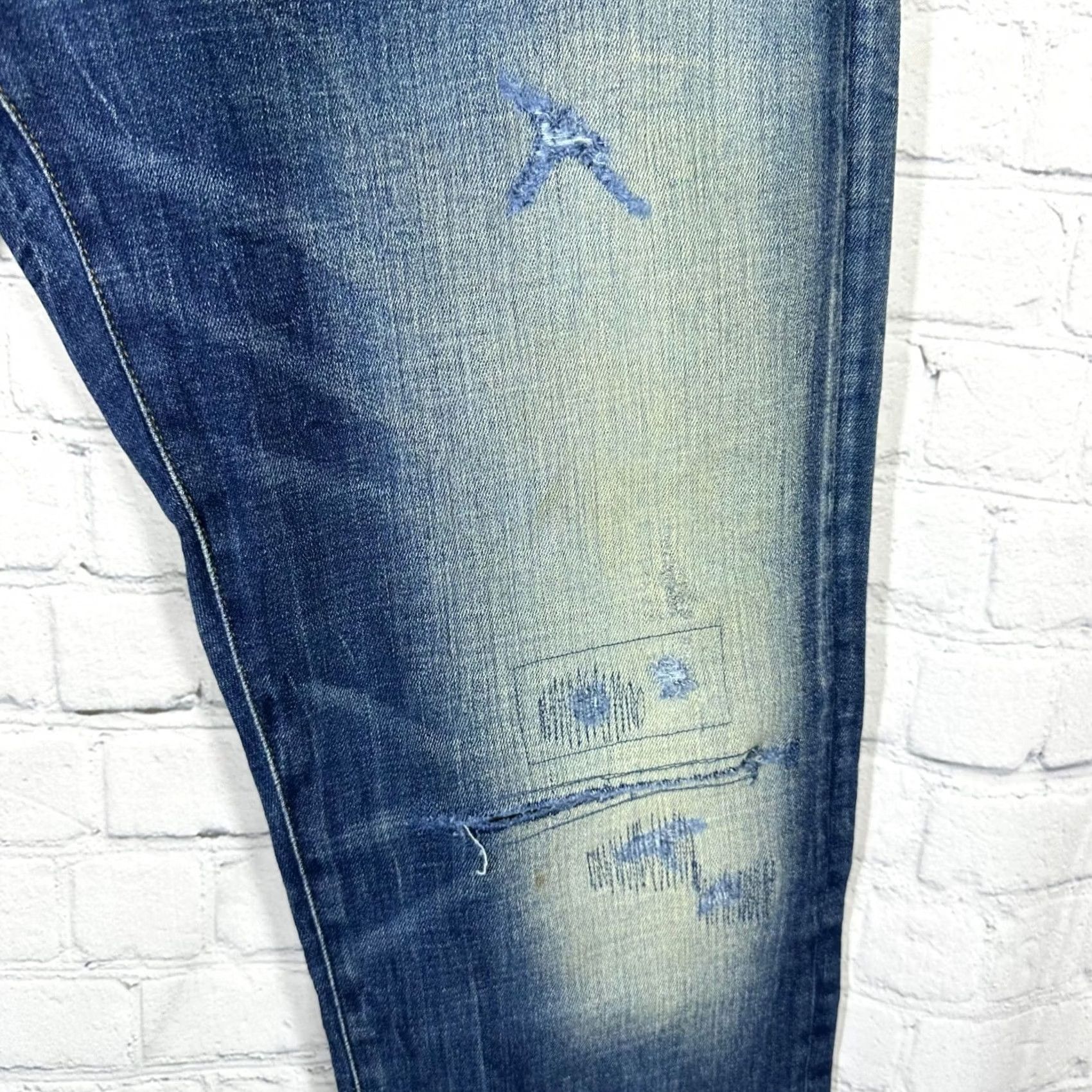 Vintage G-Star RAW 3301 Slim Distressed Denim Jeans Mens 34x32 Button Fly Blue Size US 34 / EU 50 - 5 Thumbnail