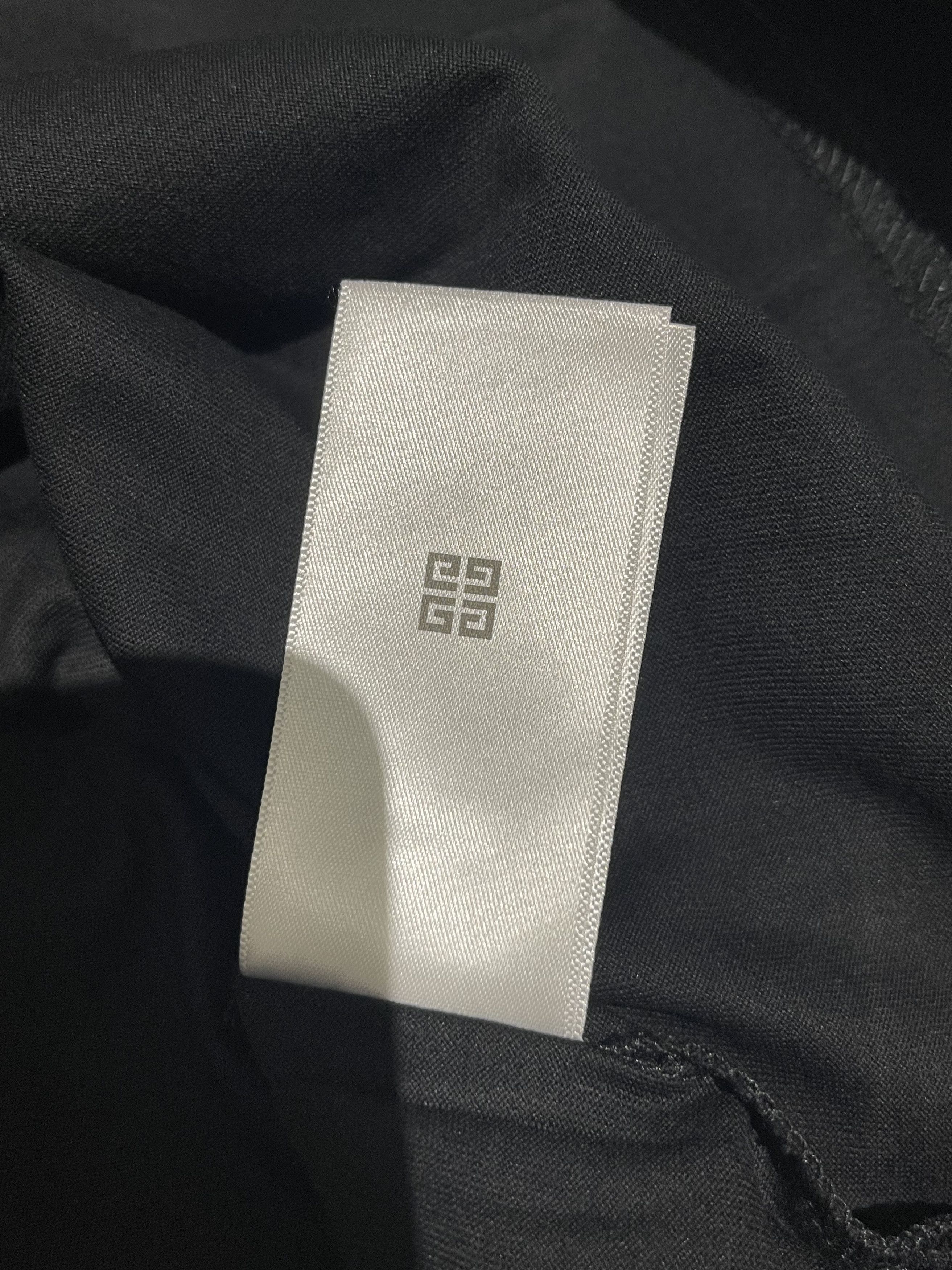 Givenchy Givenchy Printed Logo T Shirt Size US XS / EU 42 / 0 - 8 Thumbnail