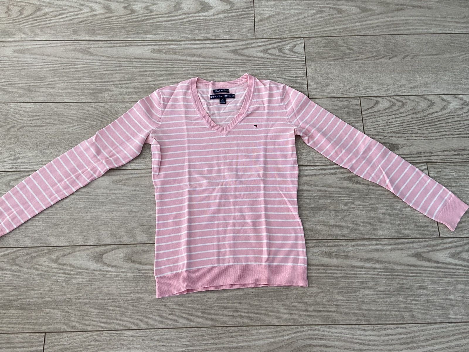 Tommy Hilfiger Tommy Hilfinger women’s sweater. Size: XS. Size XS / US 0-2 / IT 36-38 - 1 Thumbnail