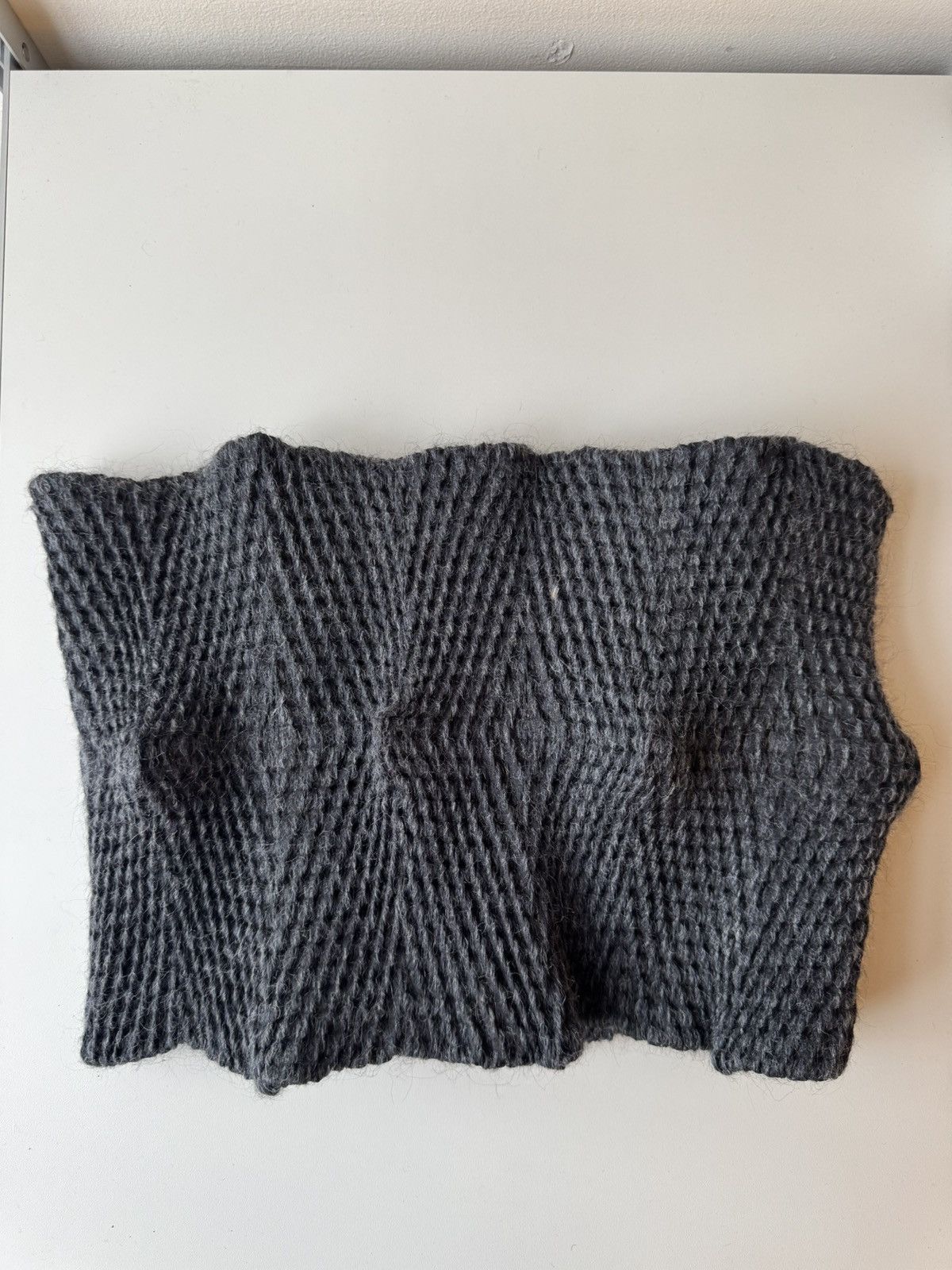 Issey Miyake ISSEY MIYAKE Bubble Choker Circle Scarf Gray Ripple Mohair Size ONE SIZE - 7 Thumbnail