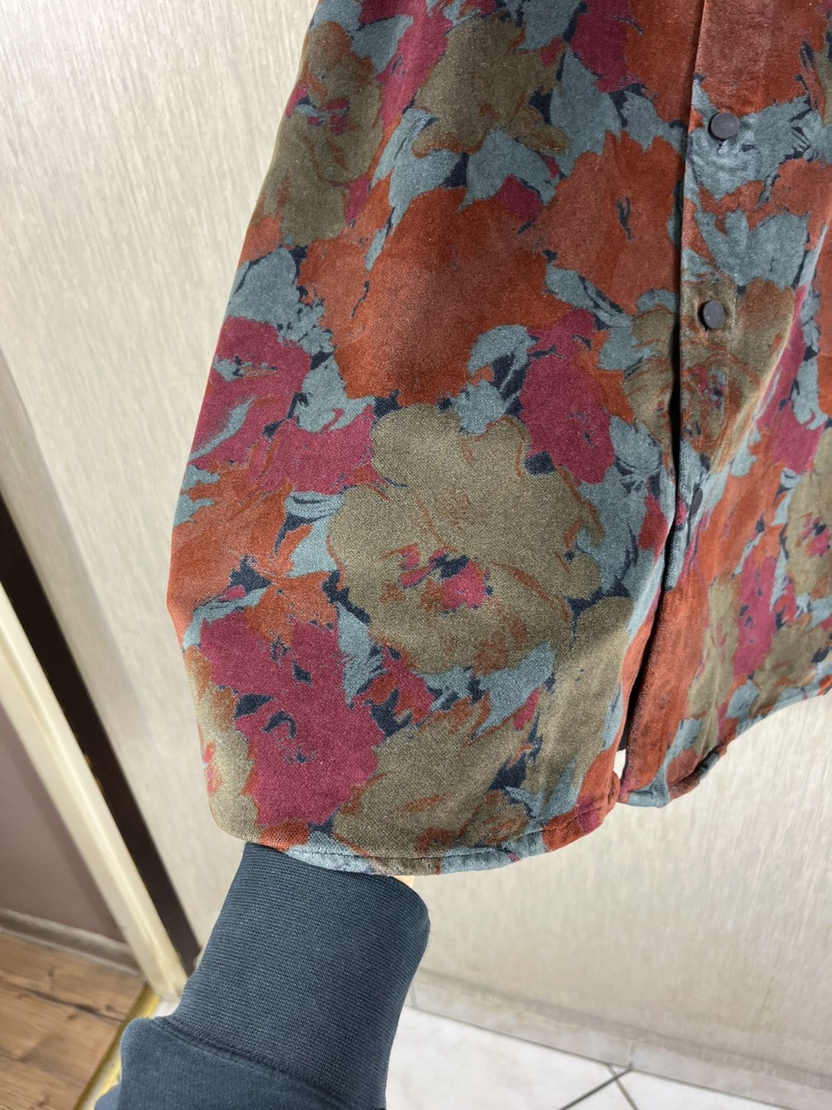 Designer × Vintage × Yashi Yamamuri Vintage Yashi Yamamuri velvet velour floral print art shirt Size US XL / EU 56 / 4 - 12 Thumbnail