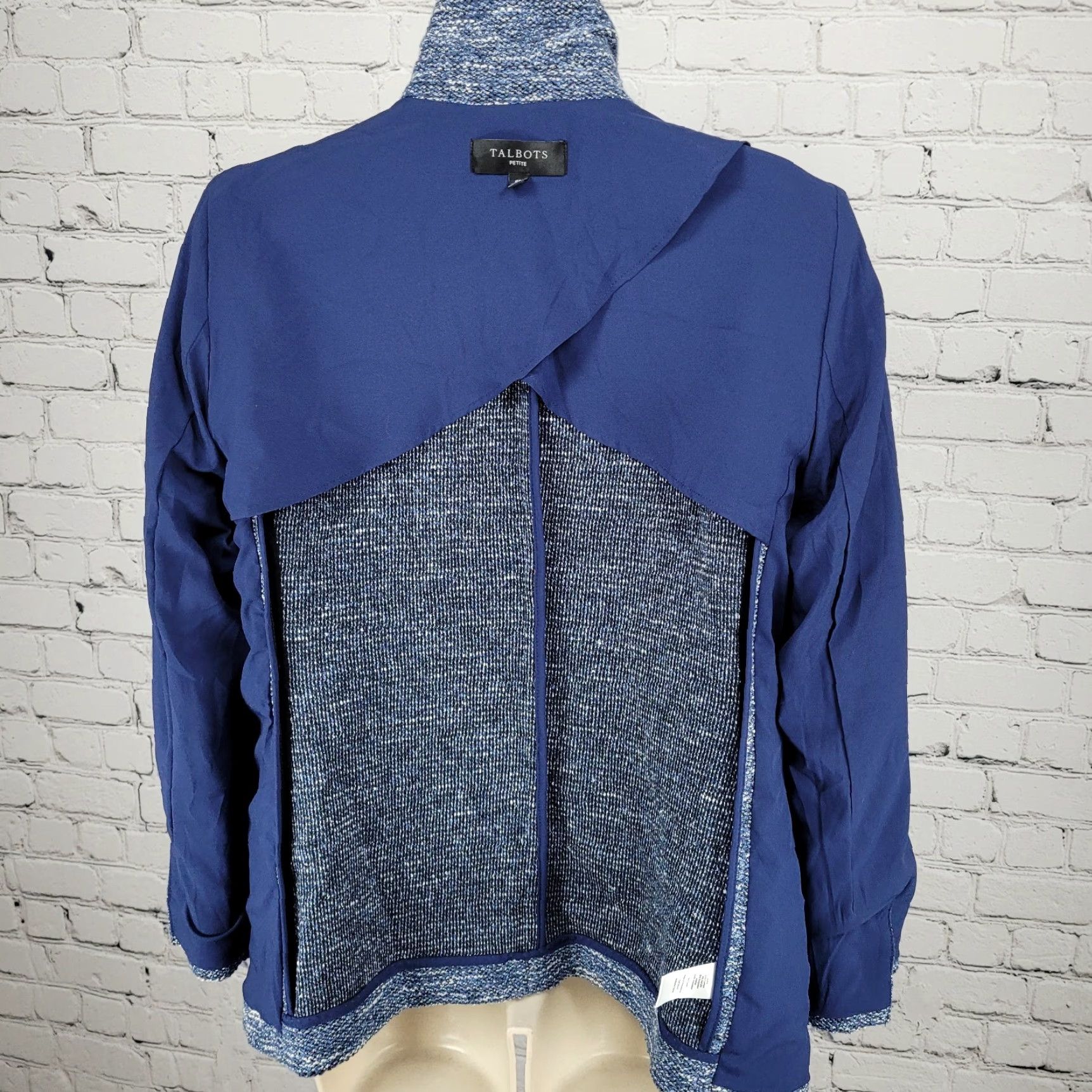 Talbots Talbots Blue Textured Double Breasted Button Notch Blazer Suit Jacket Petite 8P Women Size M / US 6-8 / IT 42-44 - 6 Thumbnail