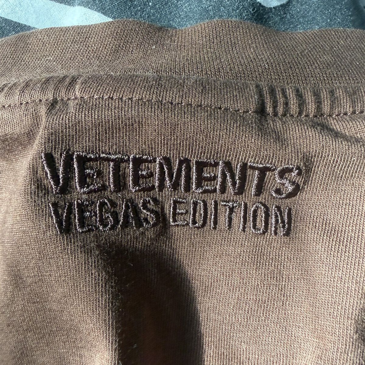 Vetements Vetements x Travis Scott “Get Lucky” Tee Size US M / EU 48-50 / 2 - 5 Thumbnail