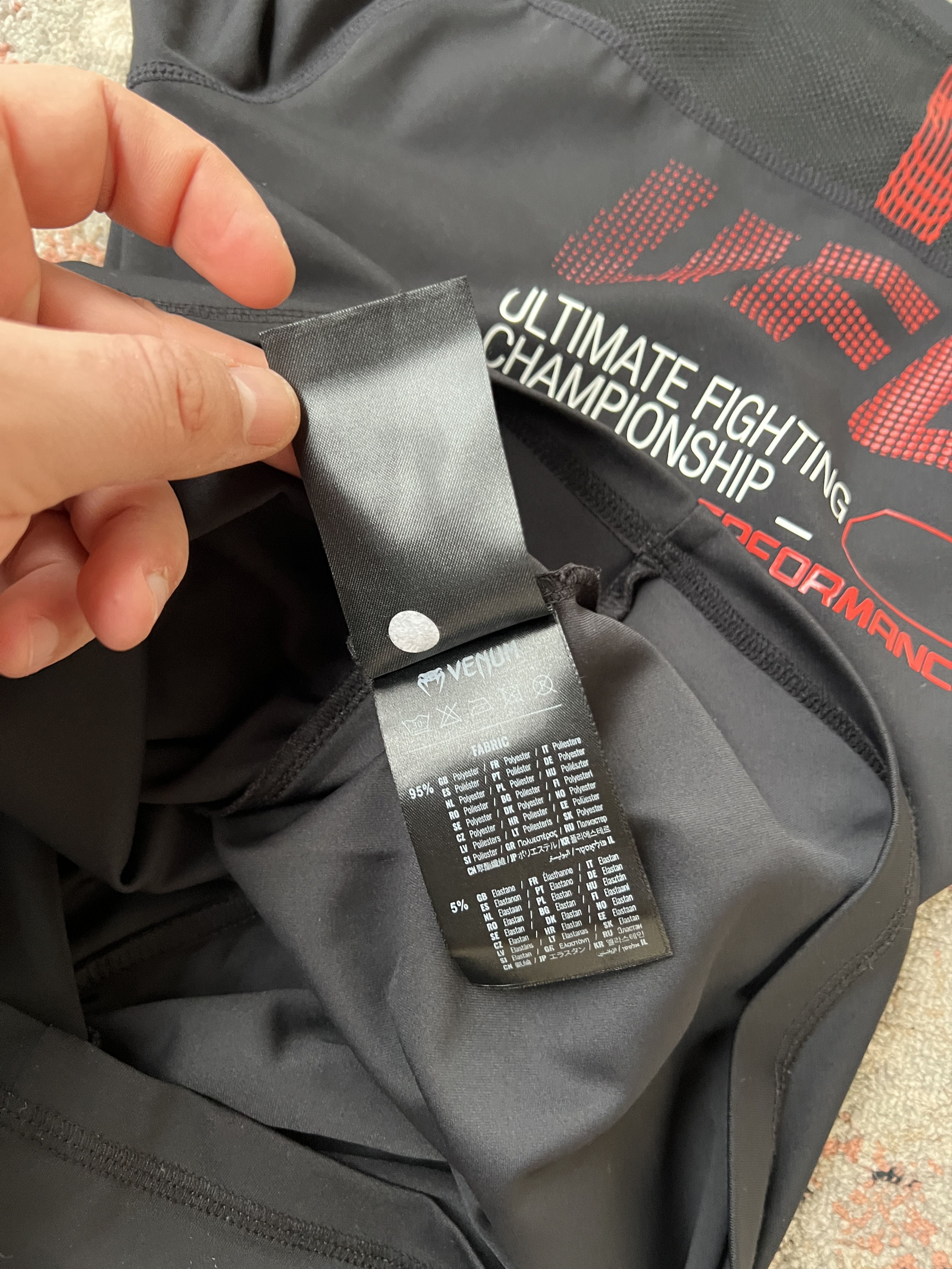 UFC Venum Performance UFC Long Sleeve Size M / US 6-8 / IT 42-44 - 6 Thumbnail